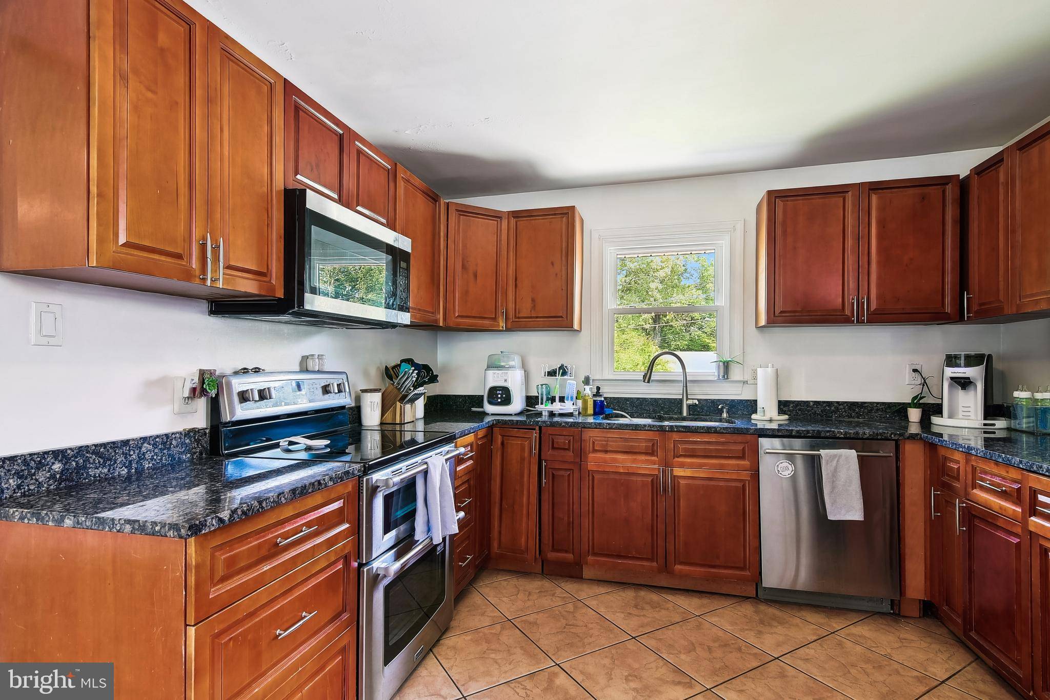 Pasadena, MD 21122,14 NICHOLSON DR