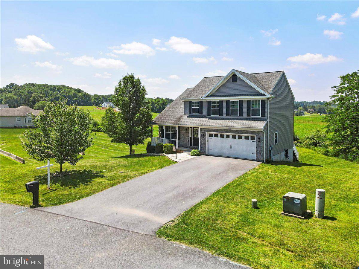 Chambersburg, PA 17202,635 QUEENSBURY DRIVE