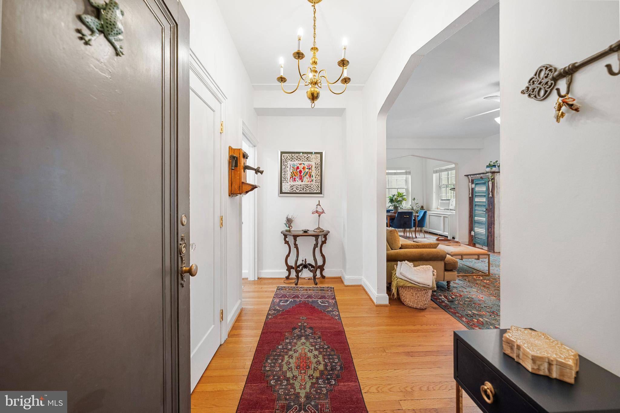 Washington, DC 20008,2737 DEVONSHIRE PL NW #321