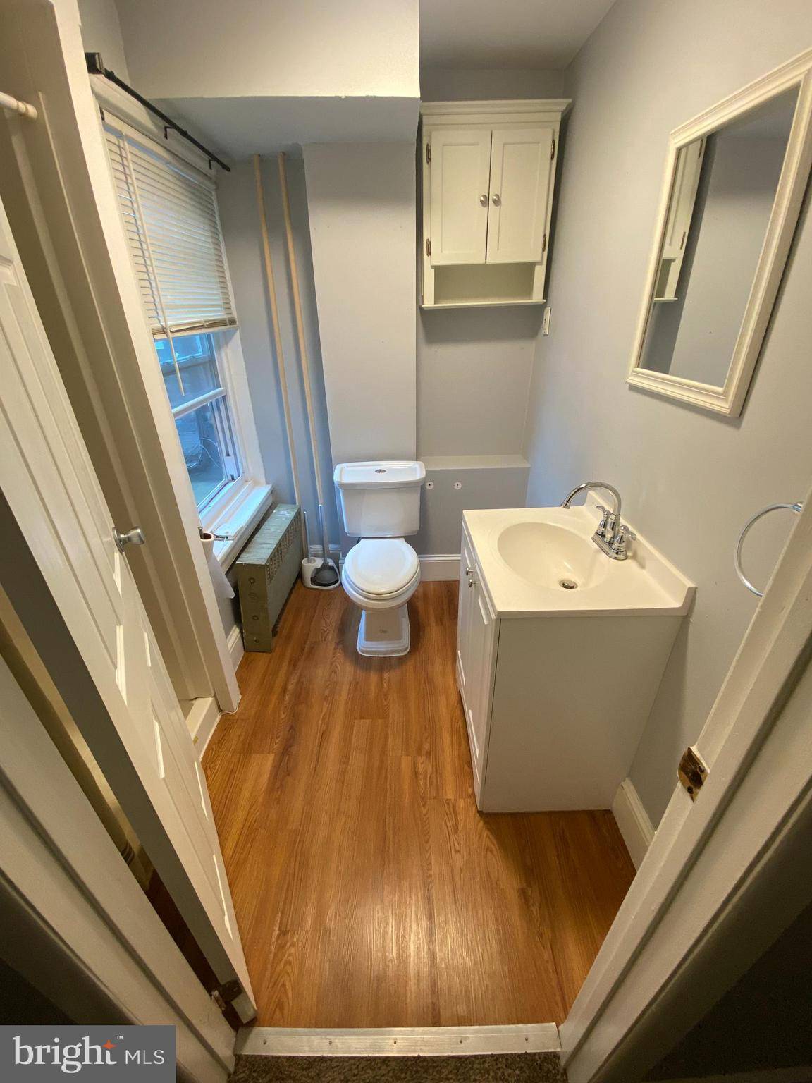 Philadelphia, PA 19127,4329 MAIN ST #2