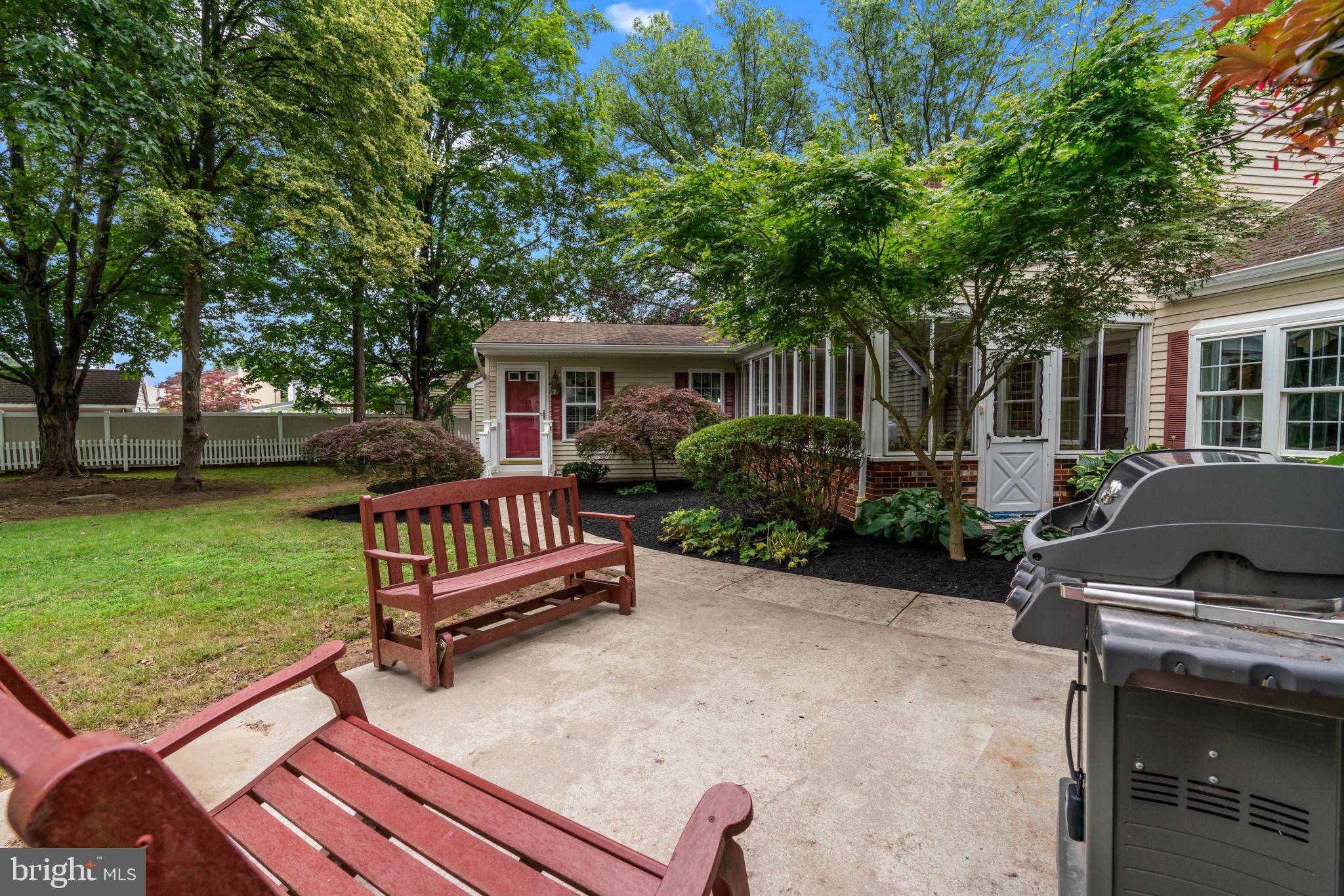 Southampton, PA 18966,96 KAREN RD