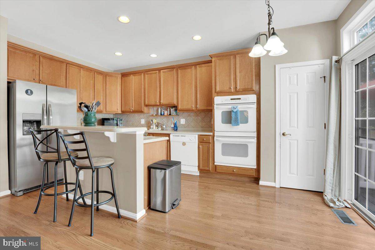 Aldie, VA 20105,41904 CINNABAR SQ