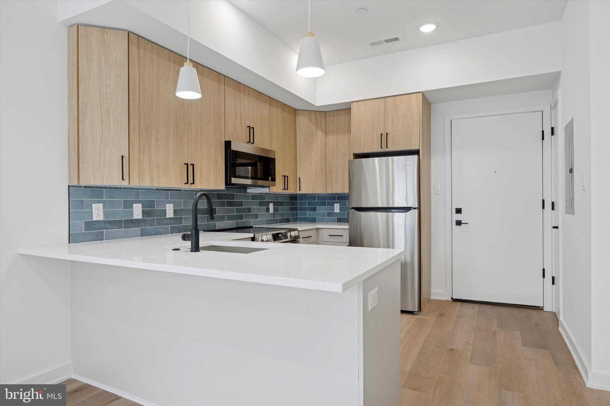 Philadelphia, PA 19125,2020 FRANKFORD AVENUE #205