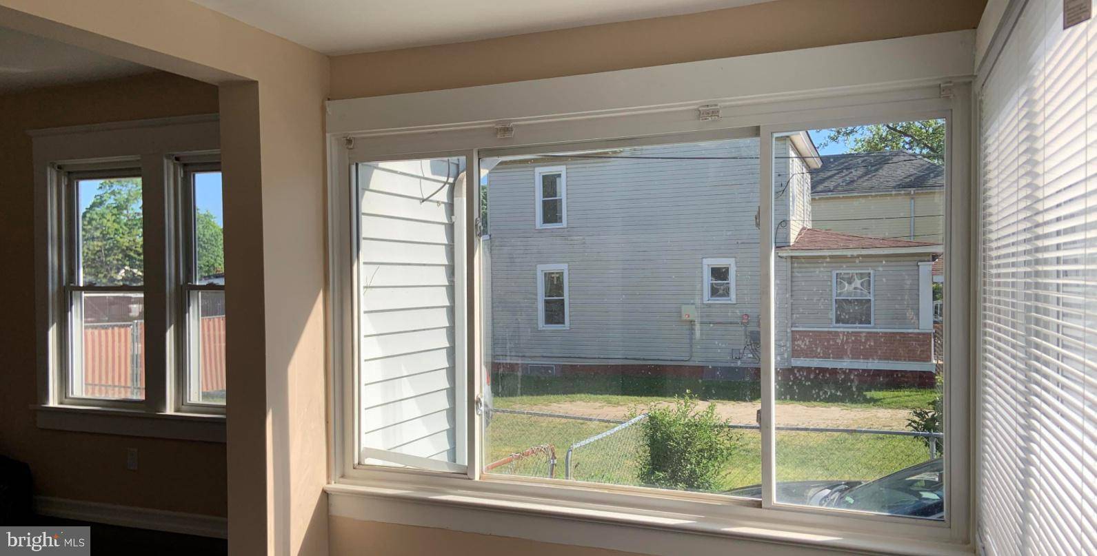 Pleasantville, NJ 08232,216 LINDEN AVE