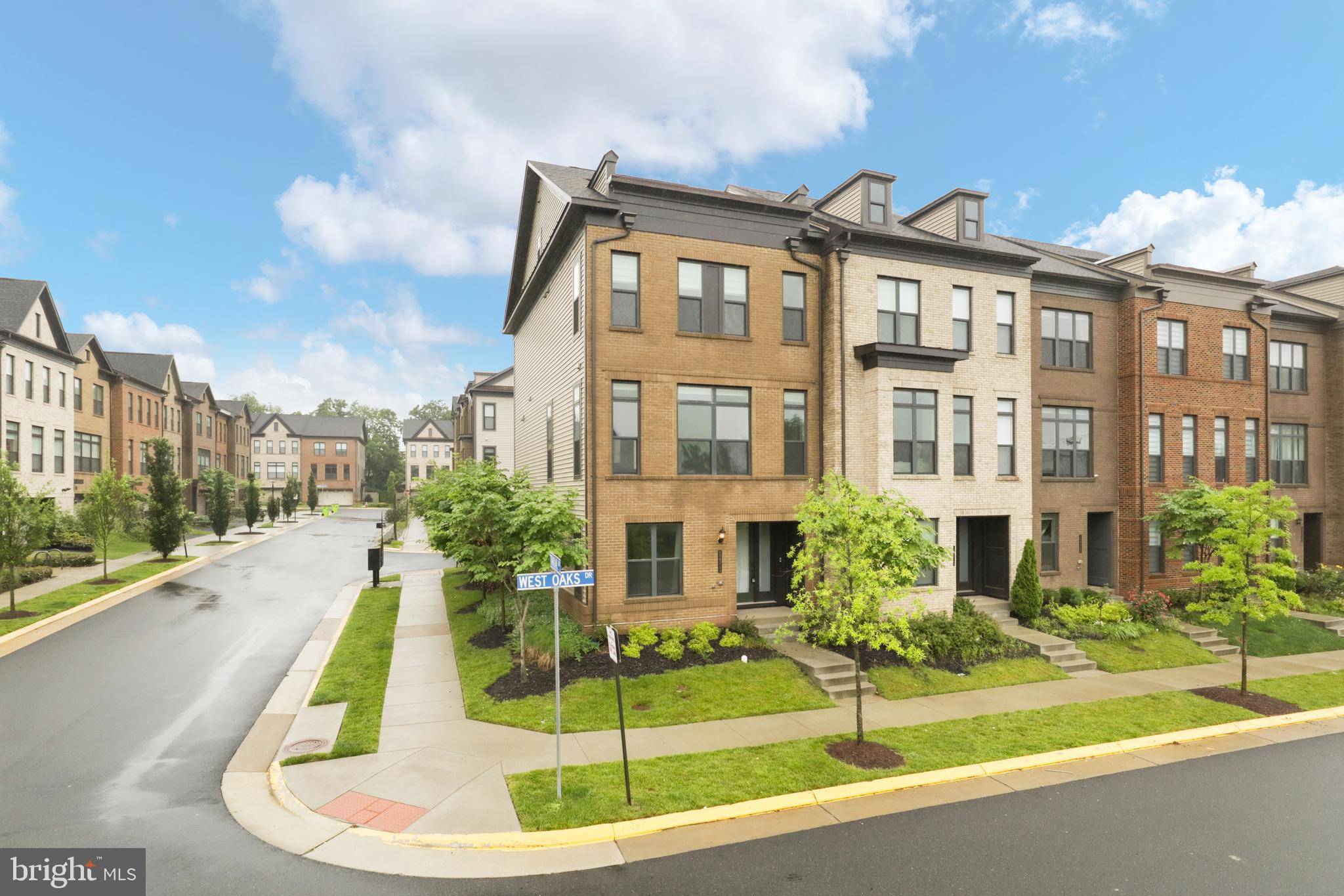 Fairfax, VA 22030,12311 W OAKS DR
