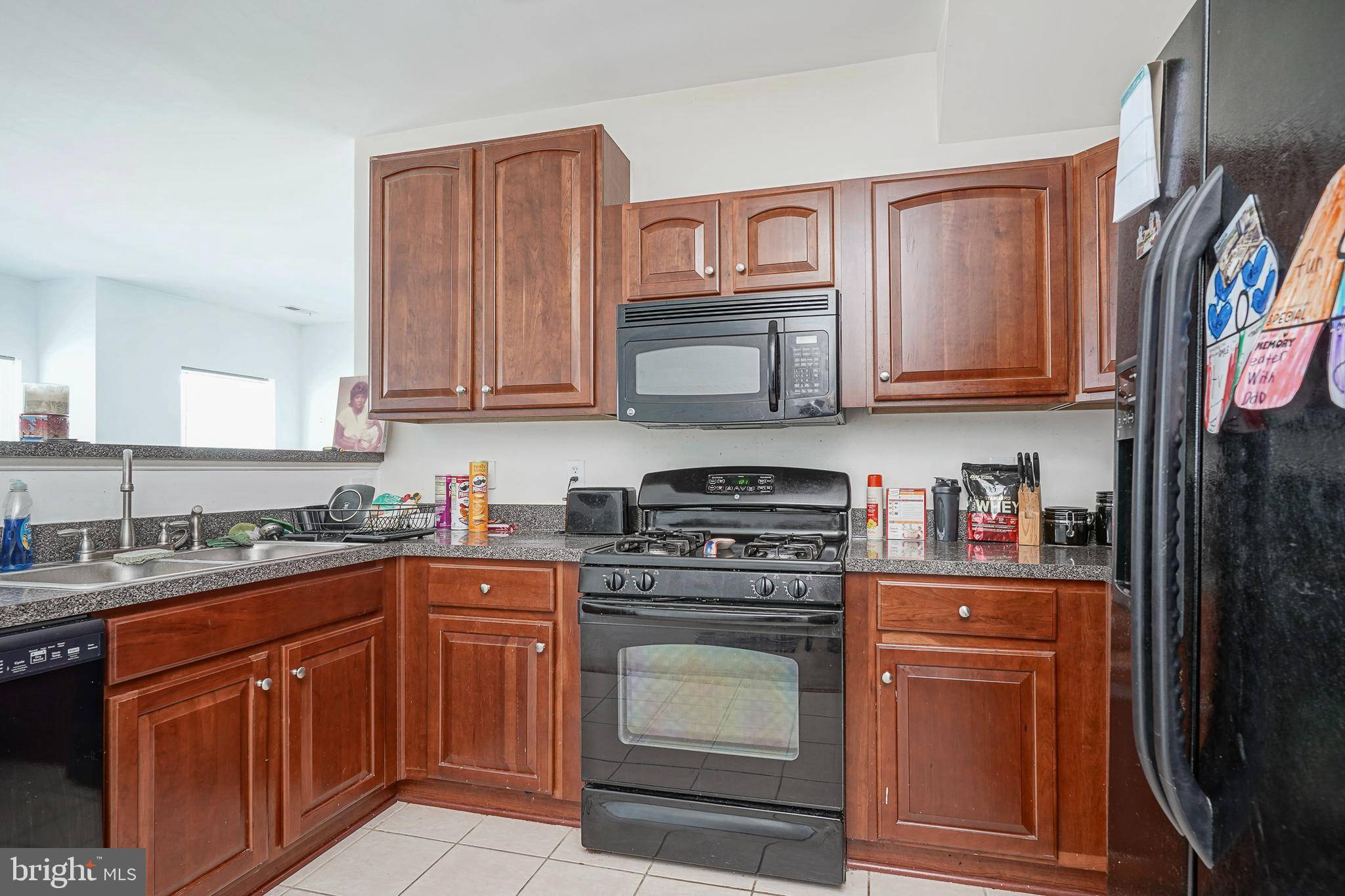 Riverside, NJ 08075,7 FOX CT