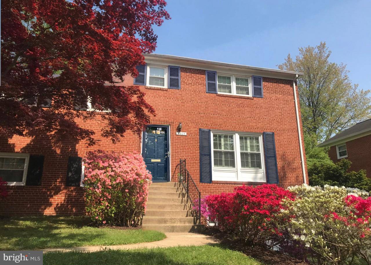 Chevy Chase, MD 20815,8805 ALTIMONT LN