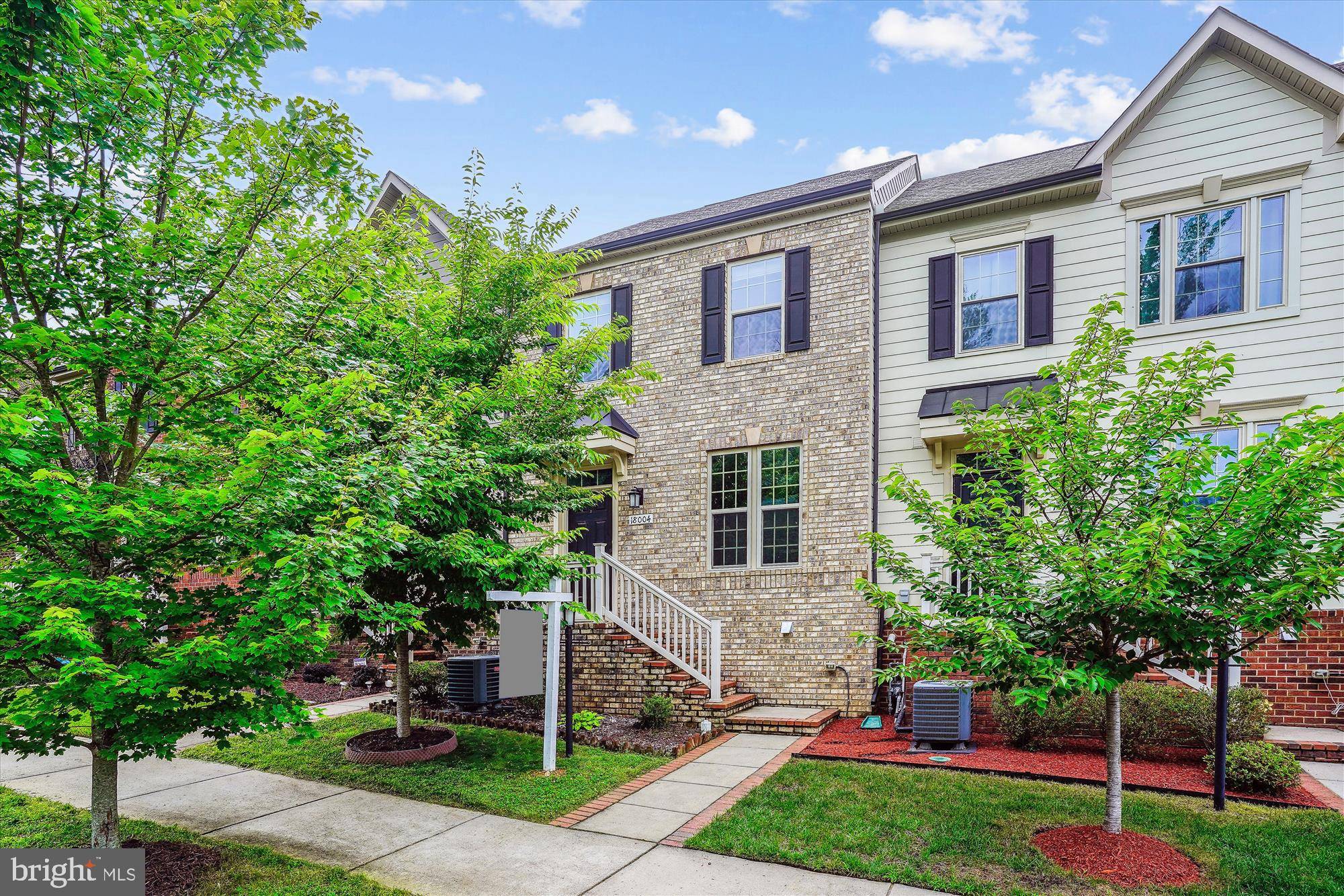 Dumfries, VA 22026,18004 RED CEDAR RD