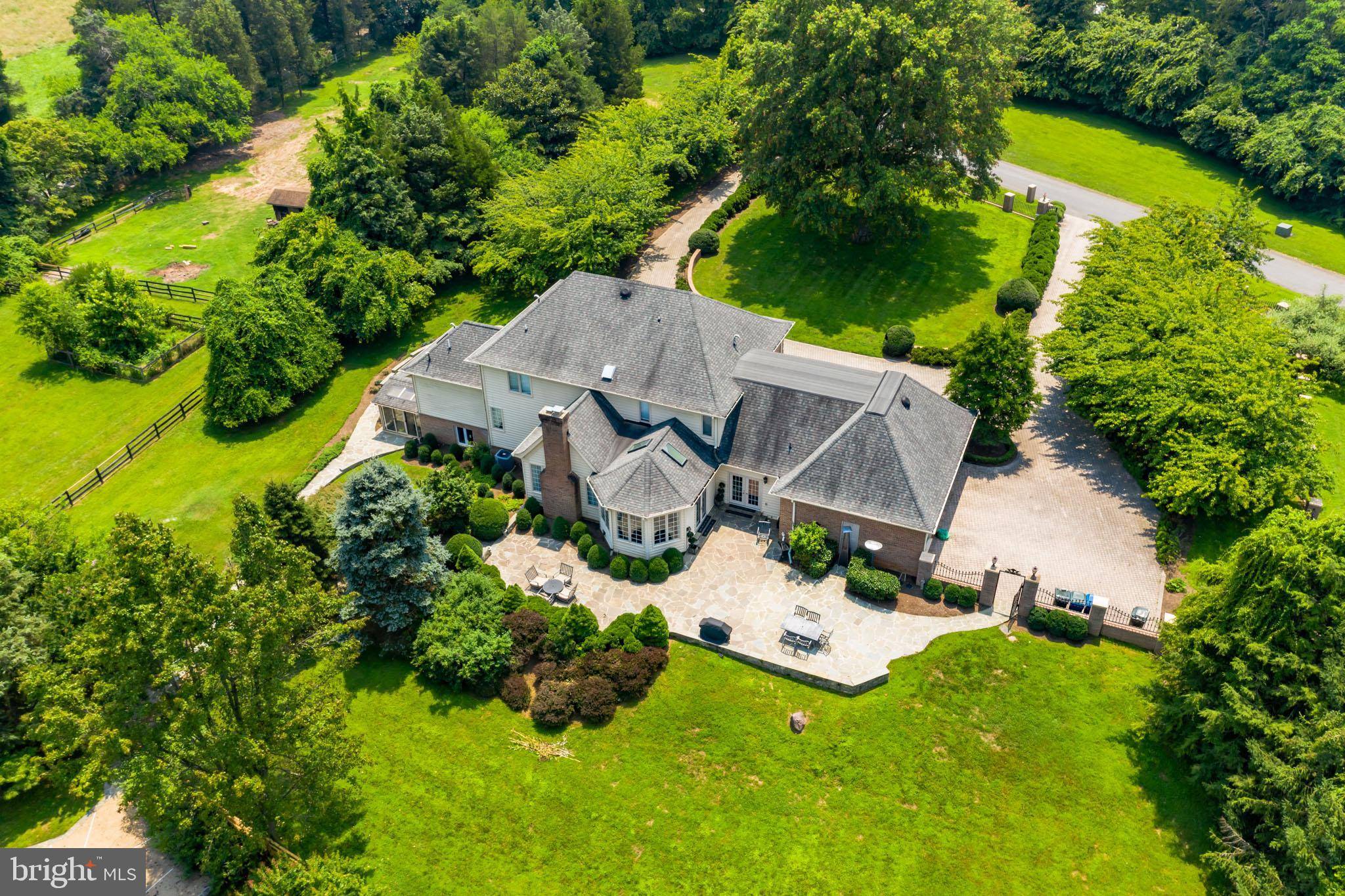 Great Falls, VA 22066,779 AD HOC RD