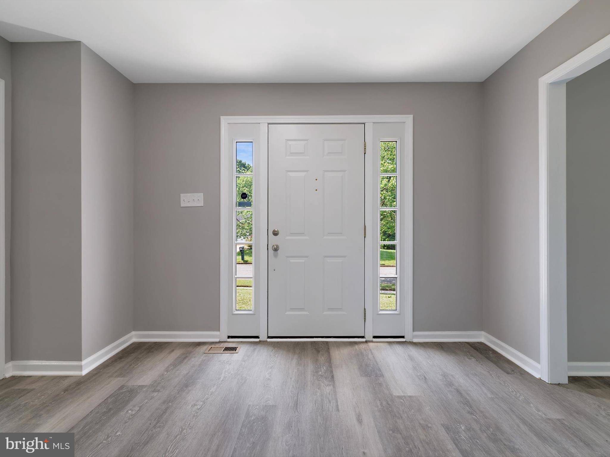 Bowie, MD 20720,8420 BATES DR