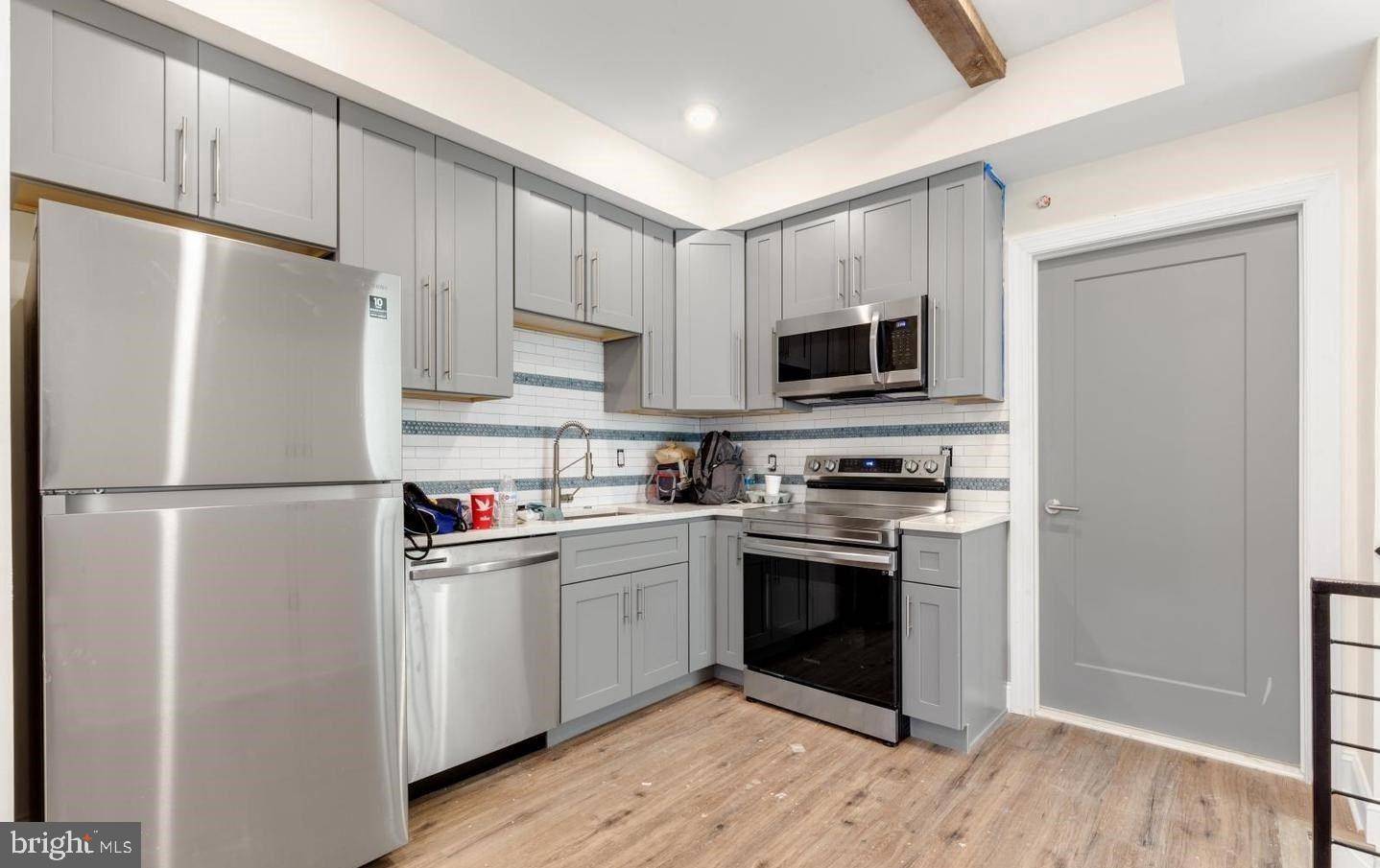 Philadelphia, PA 19128,511 GORGAS LN #B (REAR)