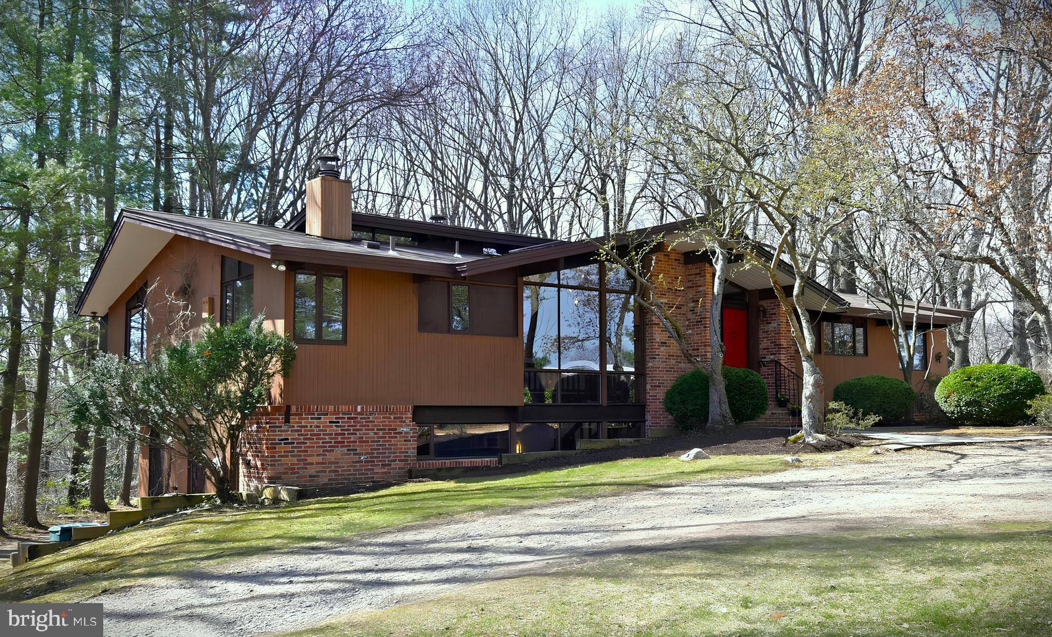 Silver Spring, MD 20904,709 SPRINGLOCH RD