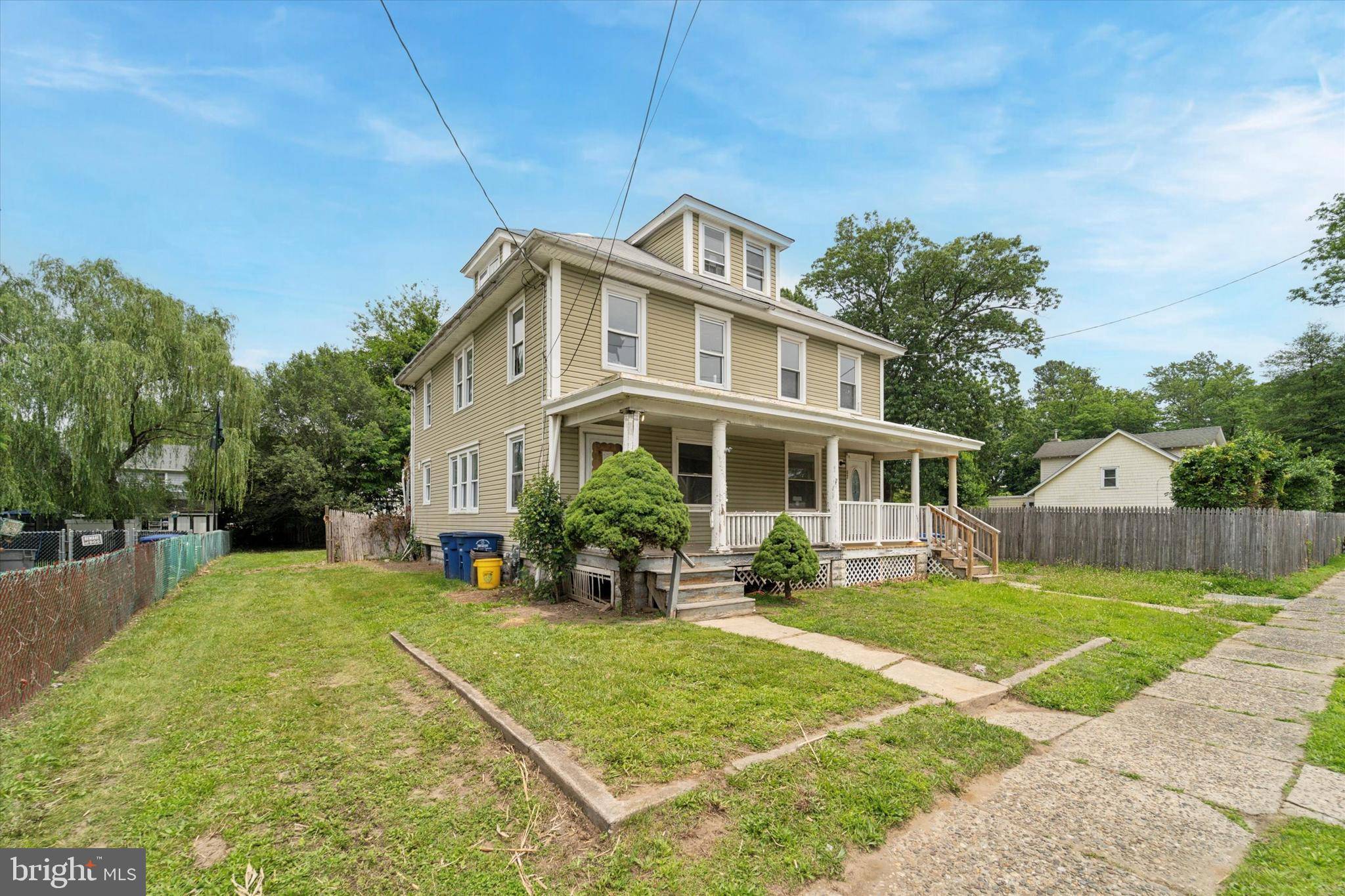 Beverly, NJ 08010,59 PINE ST