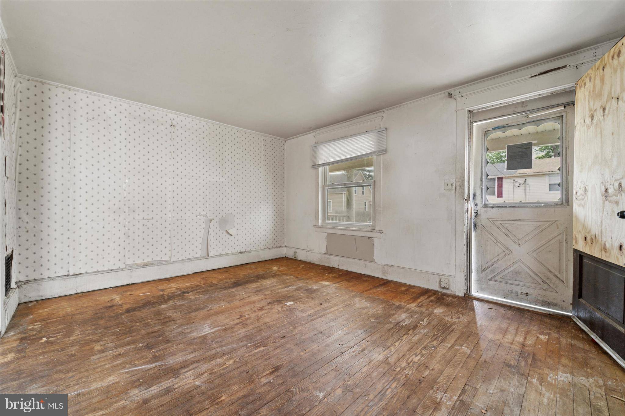 Beverly, NJ 08010,59 PINE ST