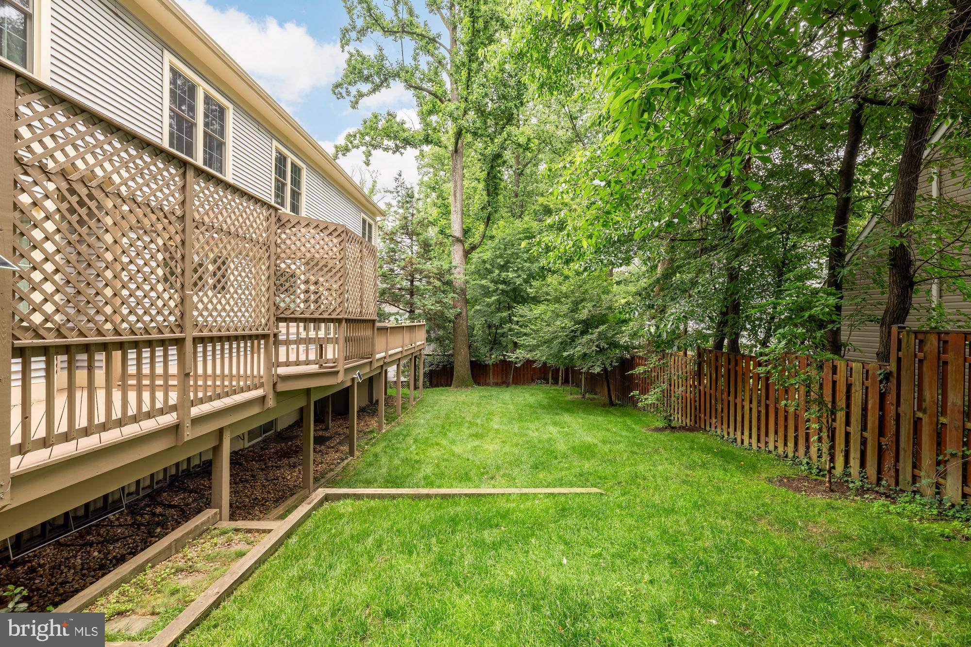 Vienna, VA 22180,305 SPRINGWOOD CT NE