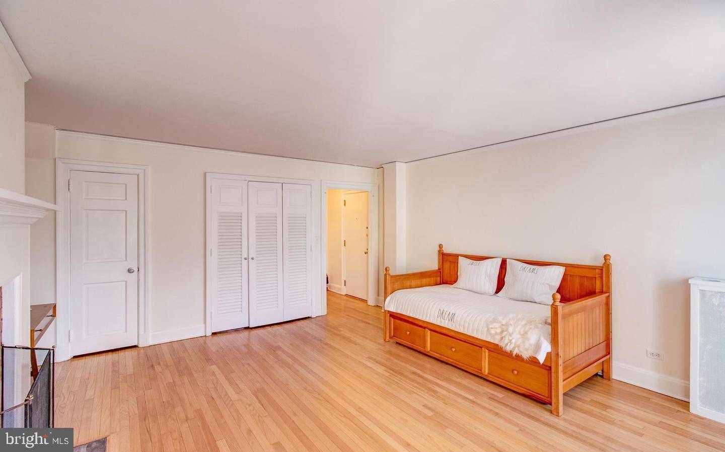 Princeton, NJ 08542,43 PALMER SQ W #F