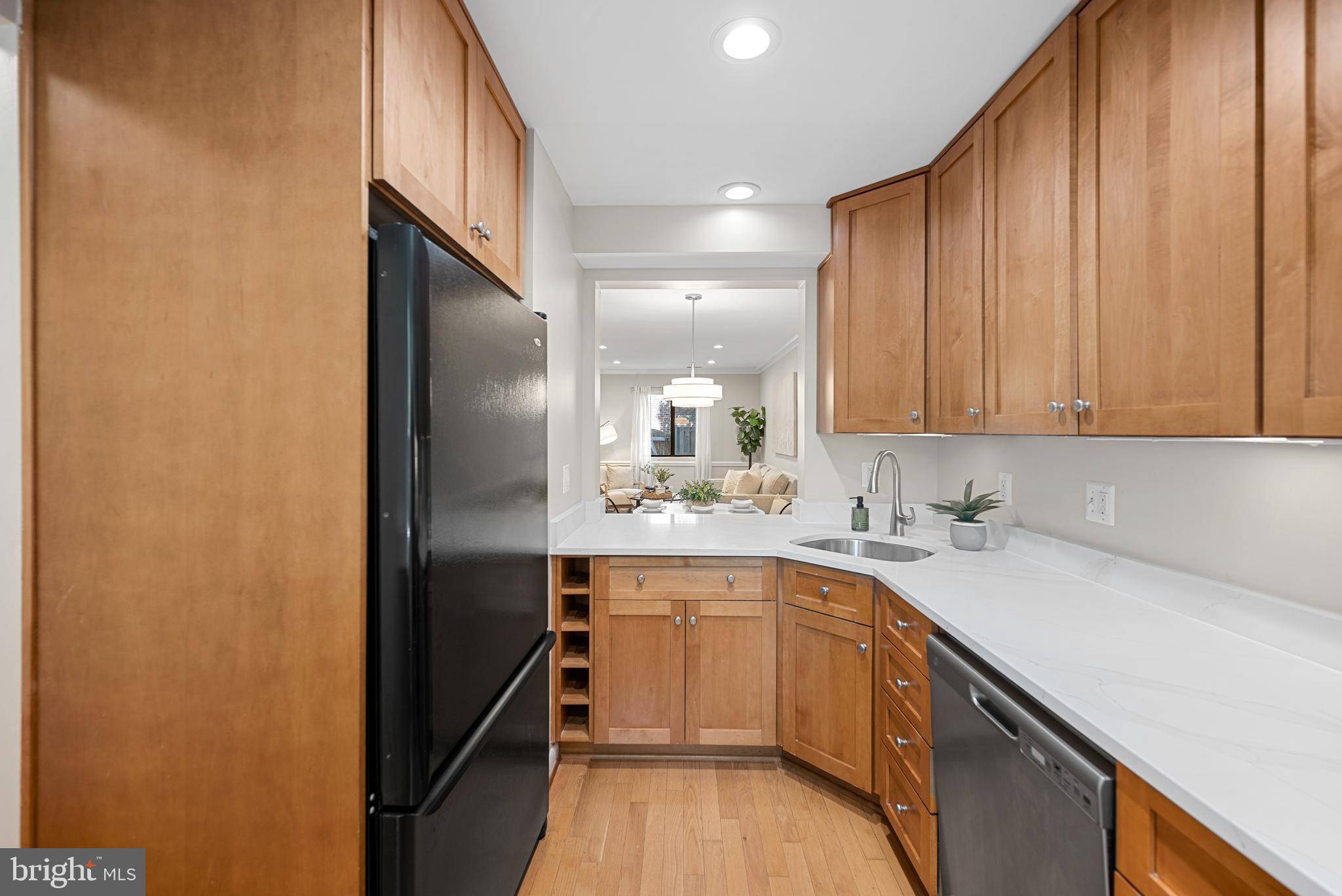 Arlington, VA 22203,4425 7TH ST N