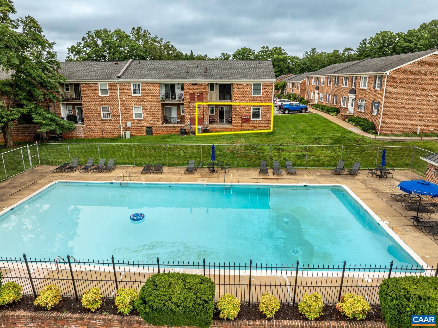 Charlottesville, VA 22901,134 HESSIAN HILLS CIR #2