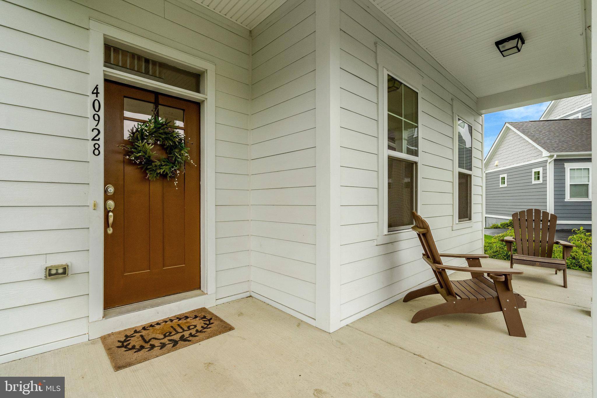 Aldie, VA 20105,40928 ARCADIAN POND CT
