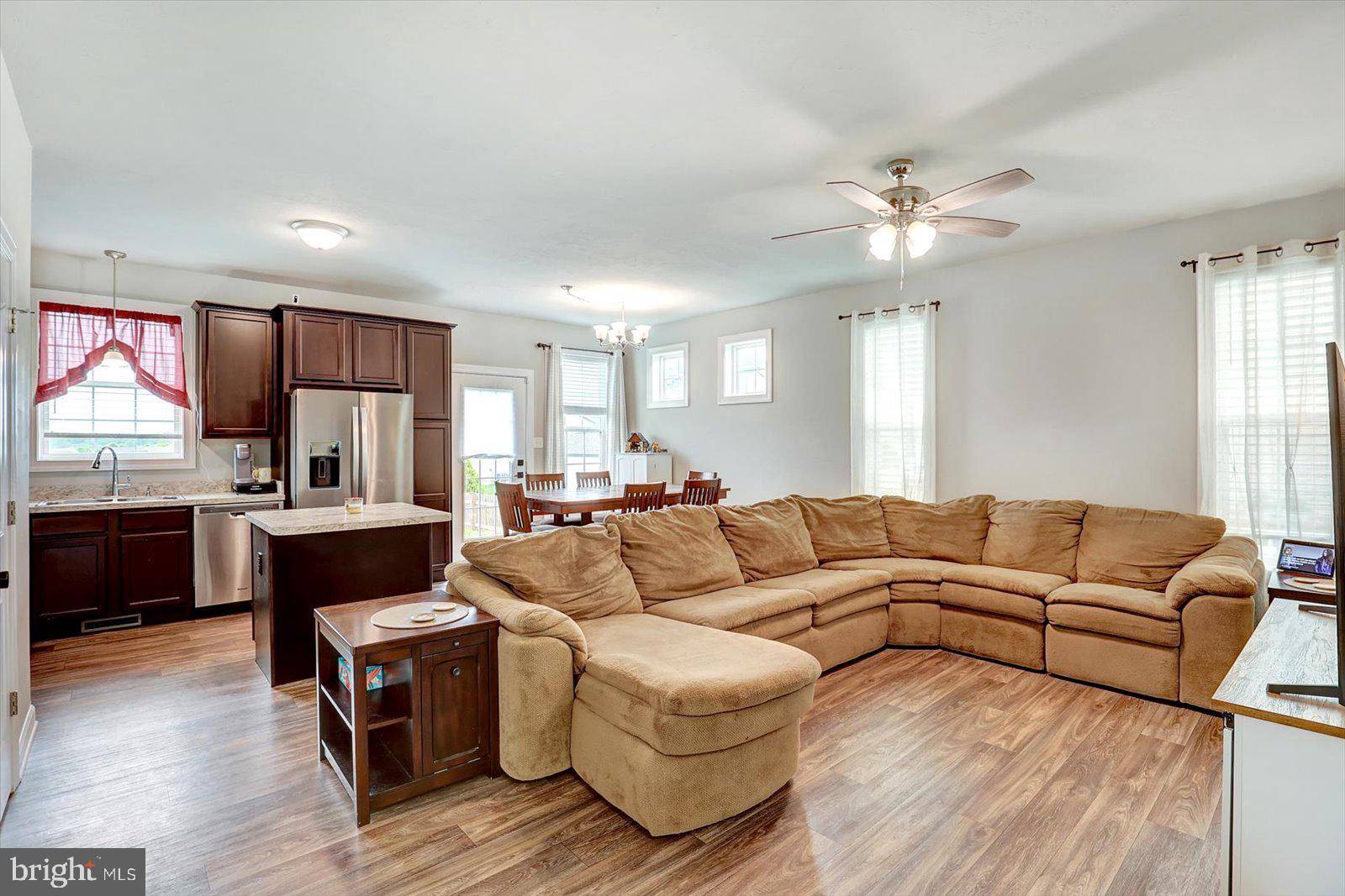 Hanover, PA 17331,11 SOLAR CT