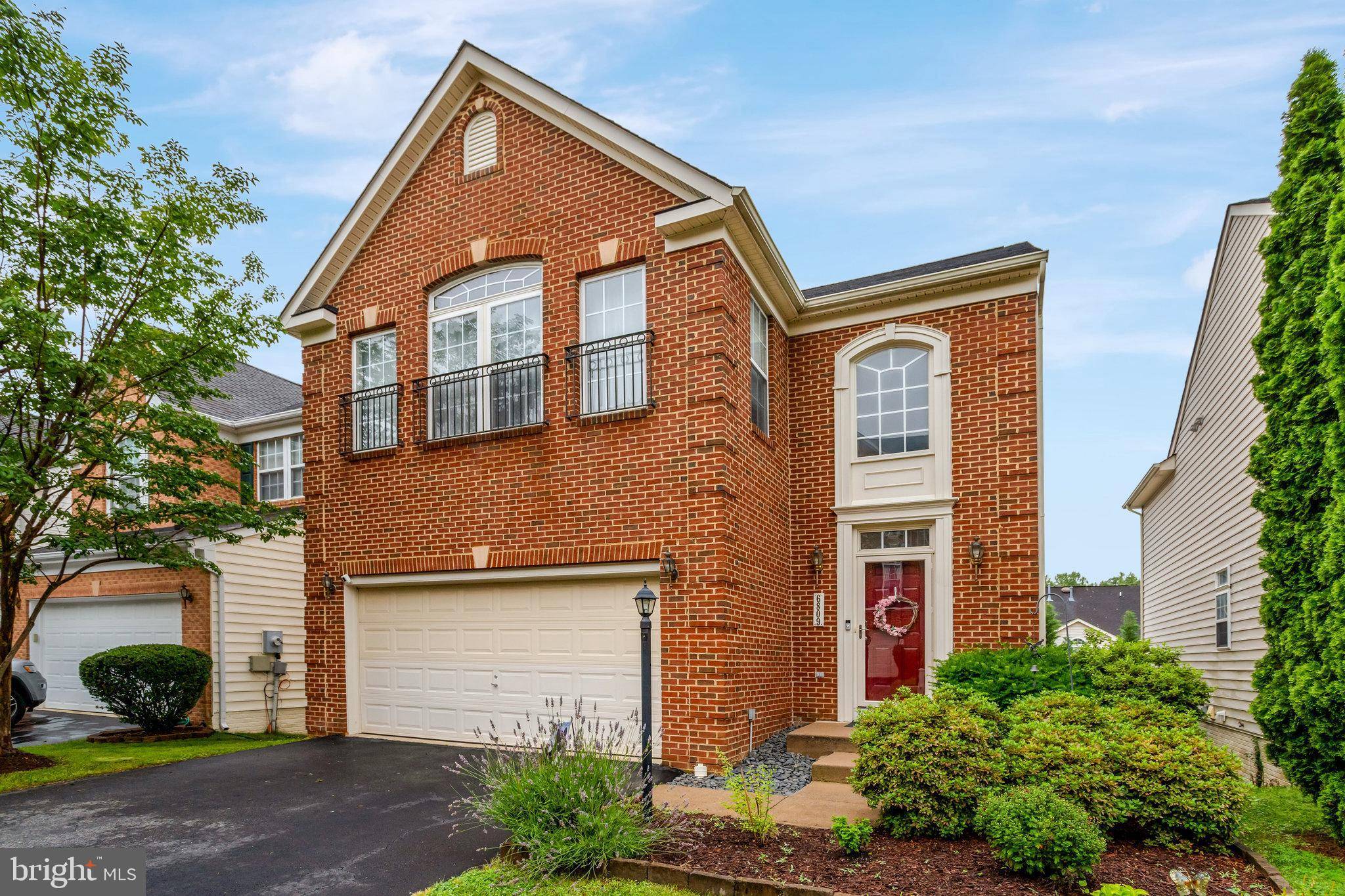 Alexandria, VA 22315,6809 MORNING BROOK TER