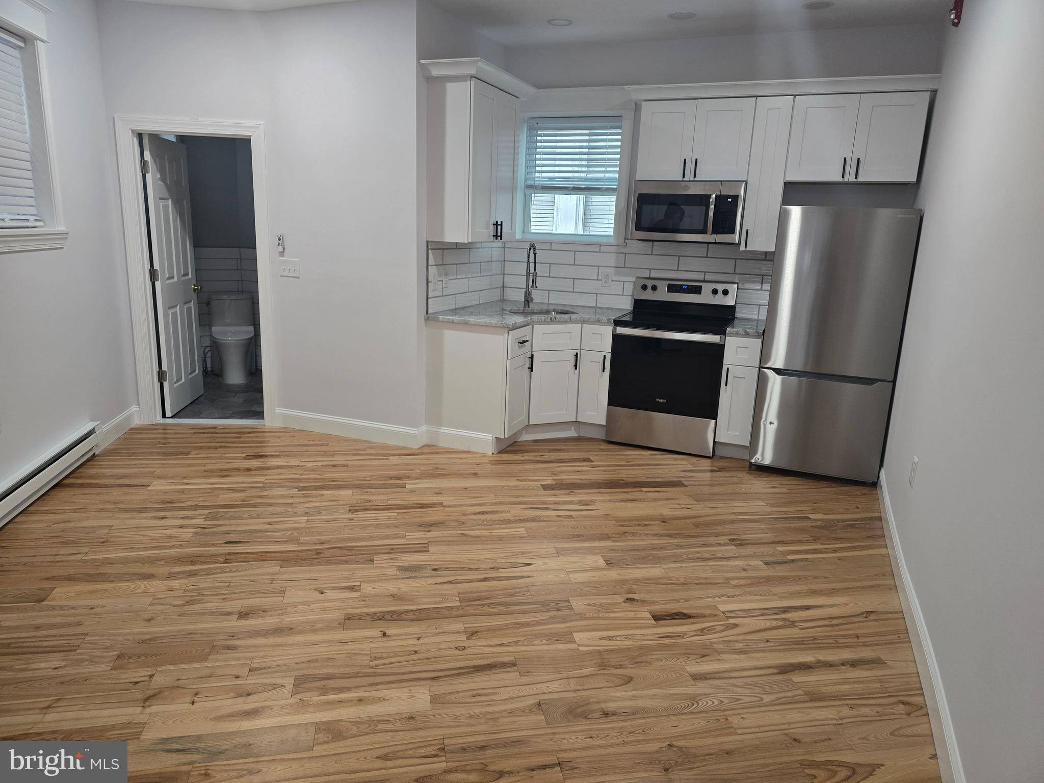 Philadelphia, PA 19127,116 GRAPE ST #STUDIO FRONT