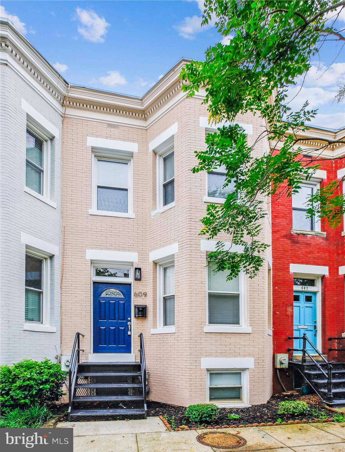 Washington, DC 20002,609 ELLIOTT ST NE