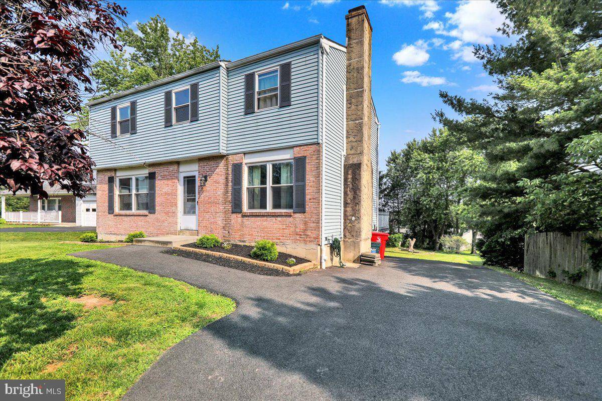 Stowe, PA 19464,1048 ACORN