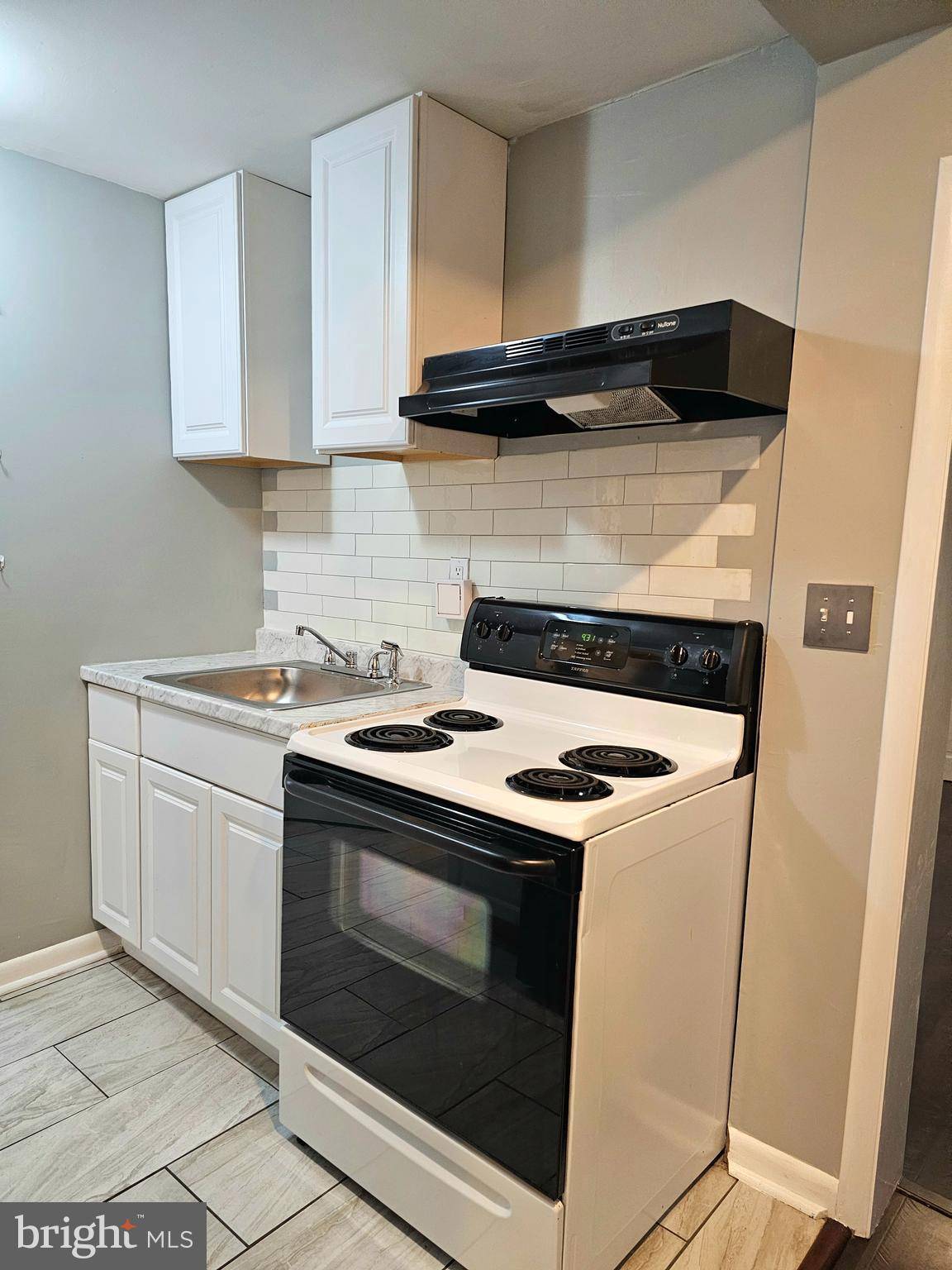 Columbia, PA 17512,18 N 5TH ST