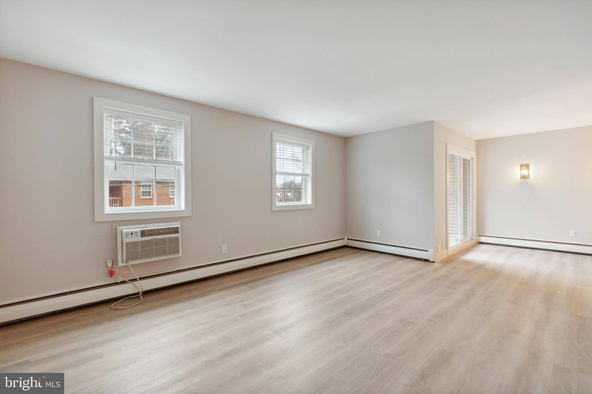 Malvern, PA 19355,176 W KING ST #211