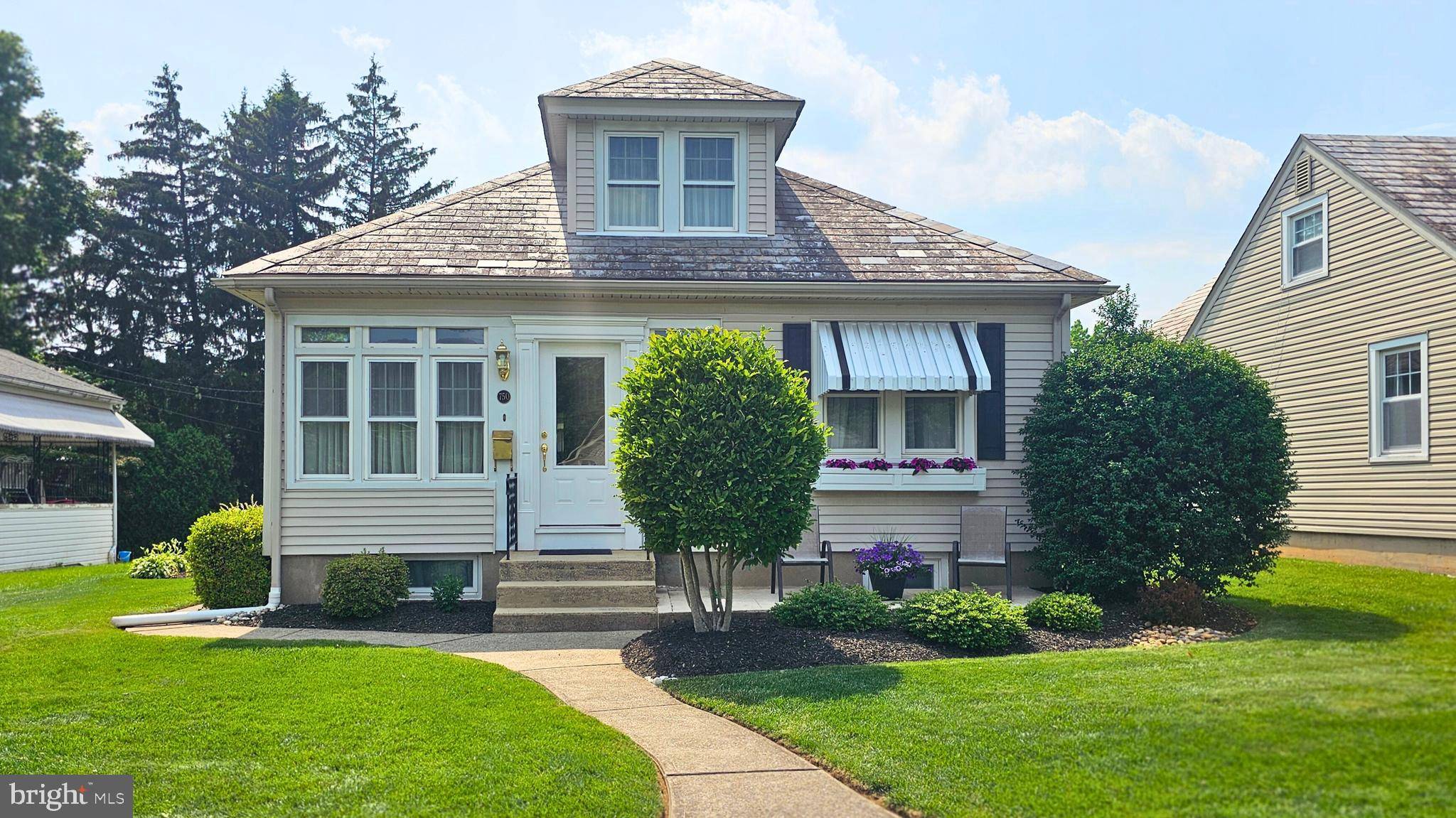 house_img