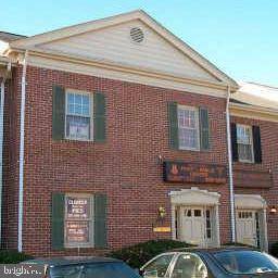 Alexandria, VA 22302,5140 LEESBURG PIKE #5