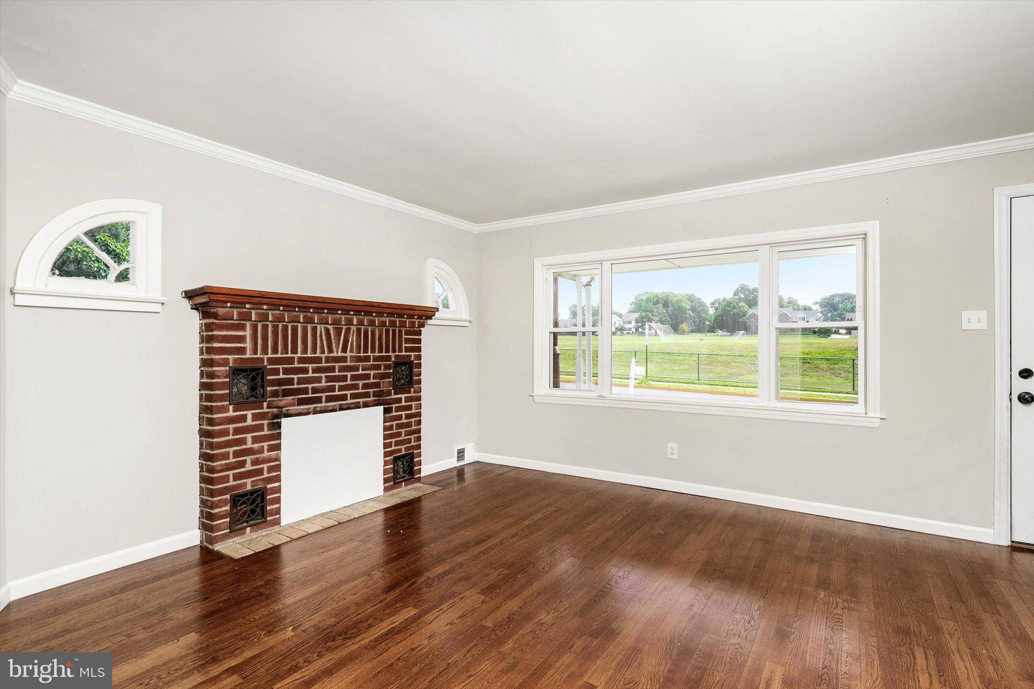 Florence, NJ 08518,415 PINE ST