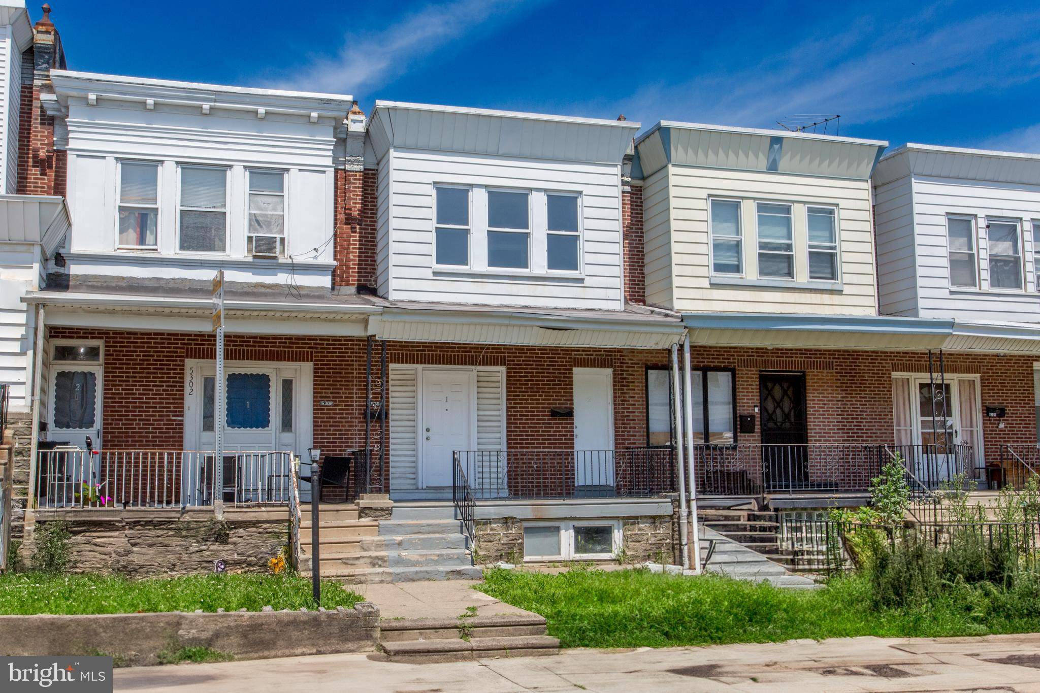 Philadelphia, PA 19124,5304 AKRON ST