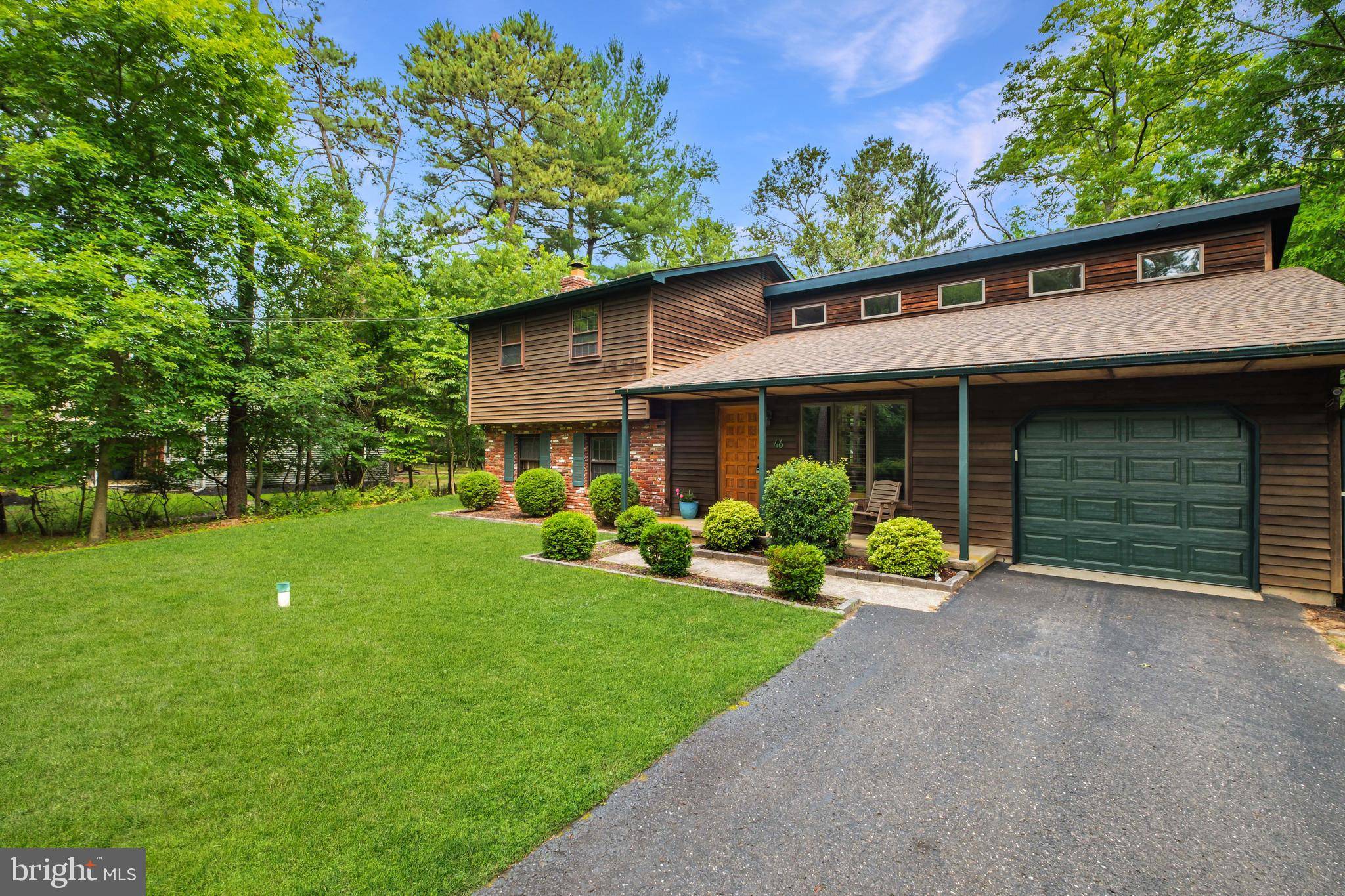 Shamong, NJ 08088,46 GRASSY LAKE RD