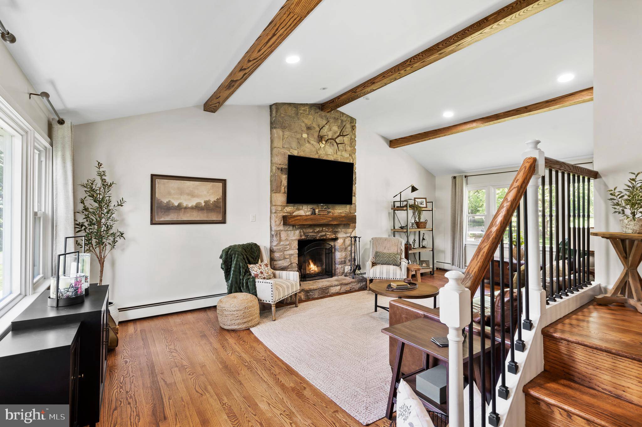 Doylestown, PA 18901,126 WOODVIEW DR