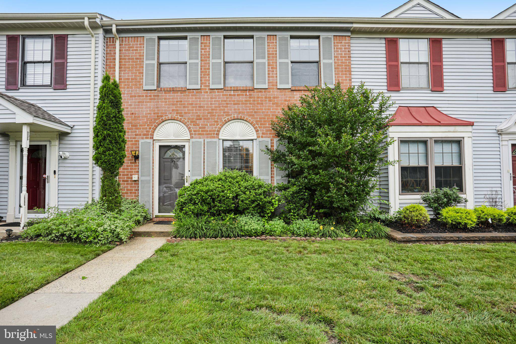 Franklin Park, NJ 08823,91 PEAR TREE LA