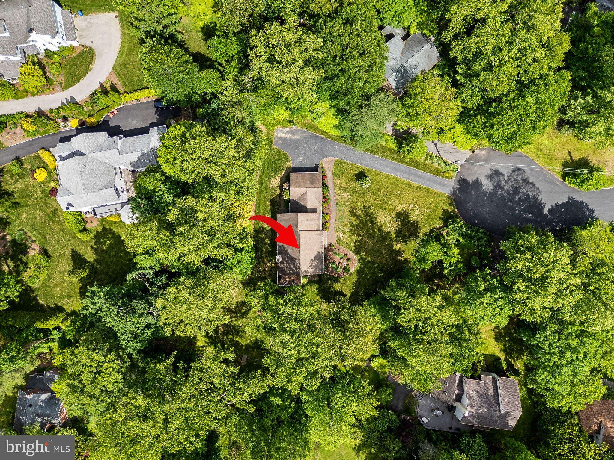Wallingford, PA 19086,211 FOX LN