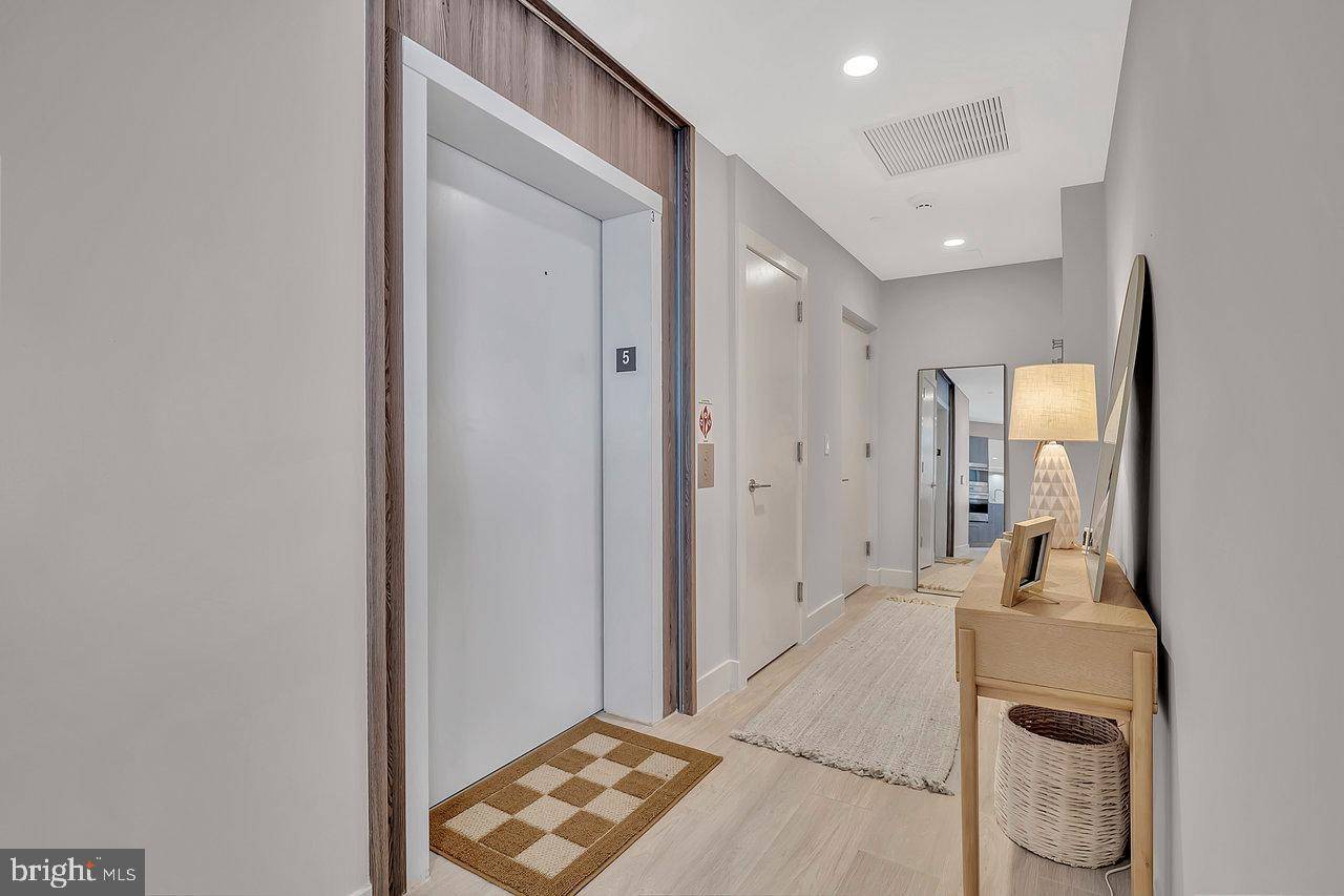Long Branch, NJ 07740,350 OCEAN AVE #506