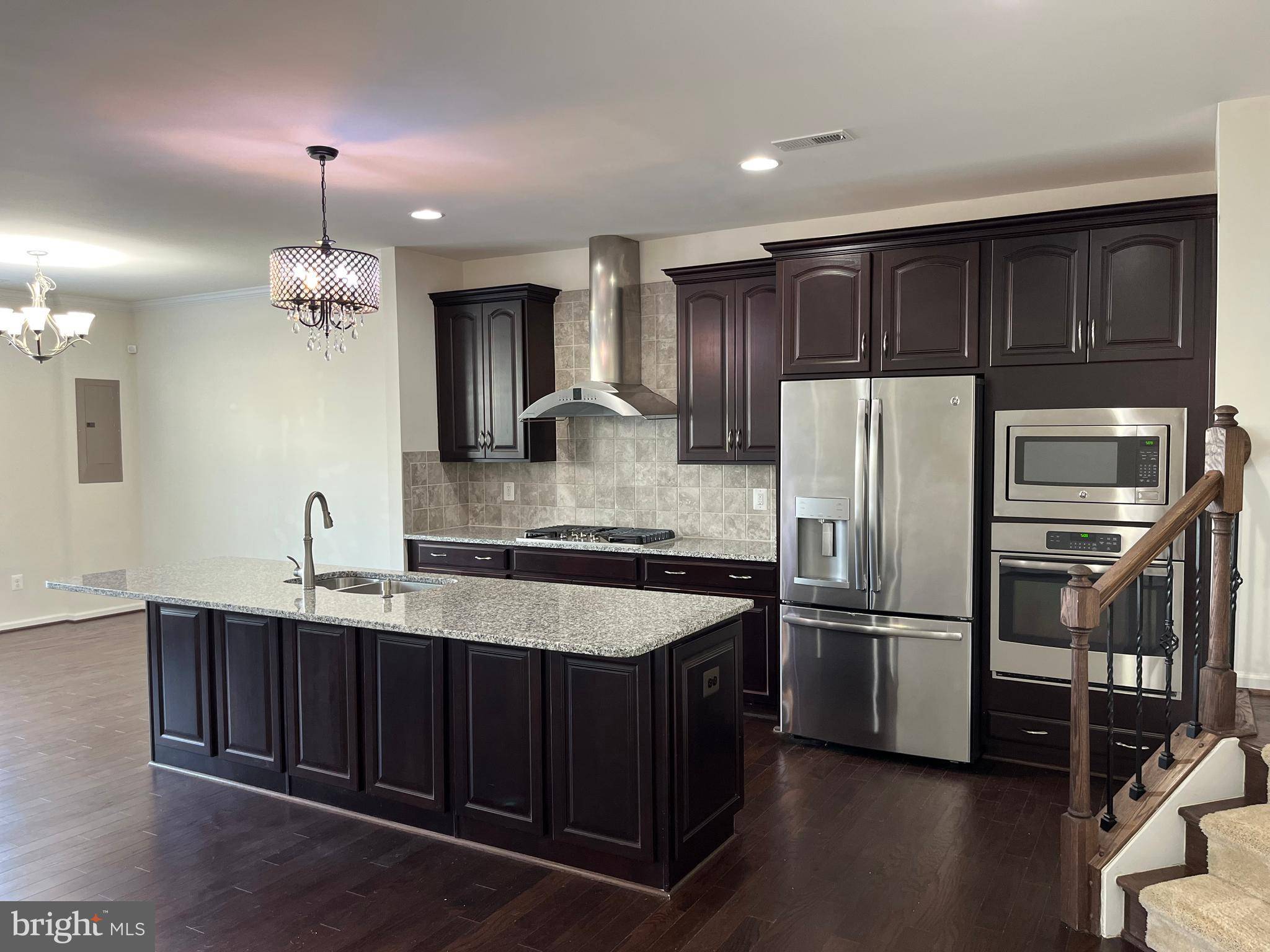 Brambleton, VA 20148,23592 KINDRED TER