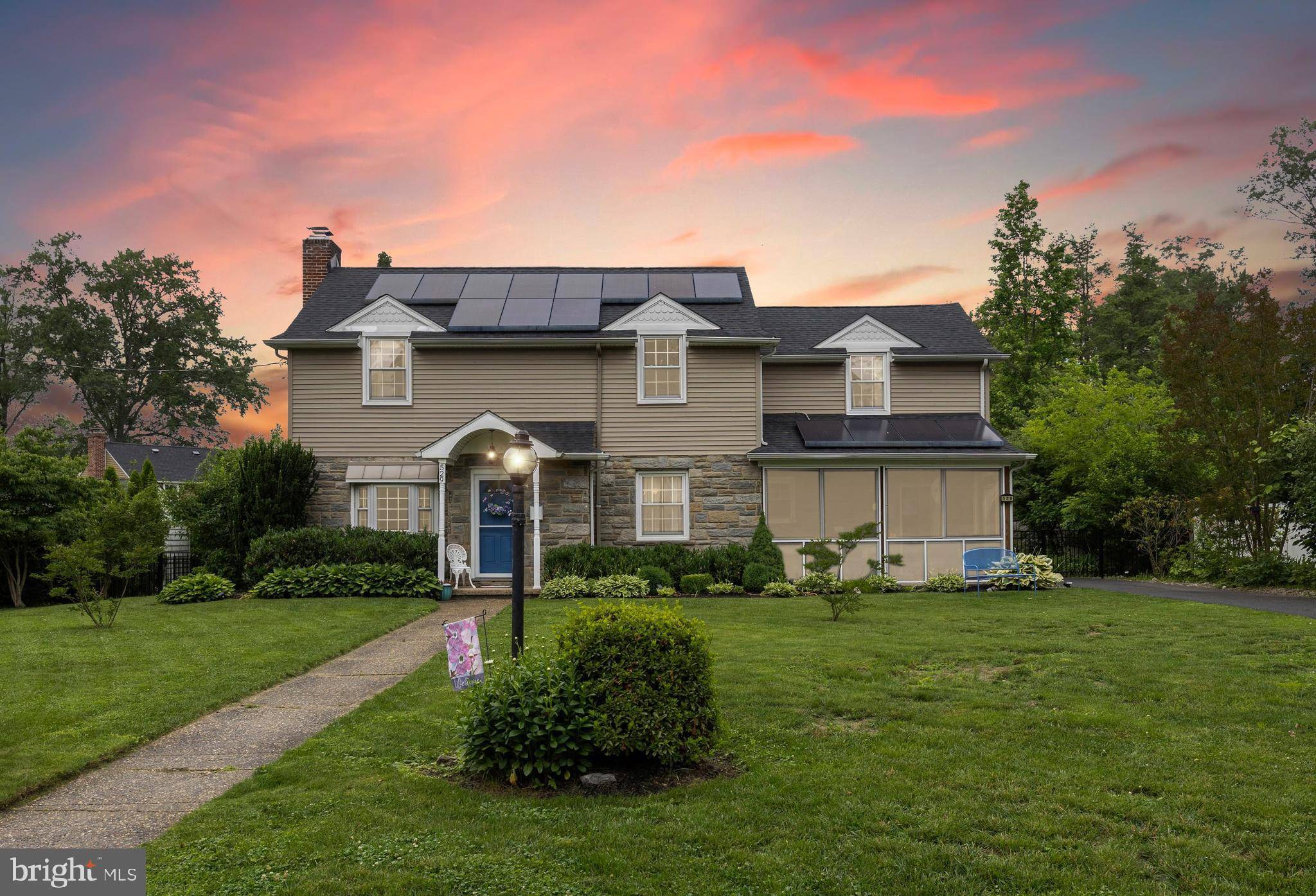 Moorestown, NJ 08057,529 BOWLING GREEN