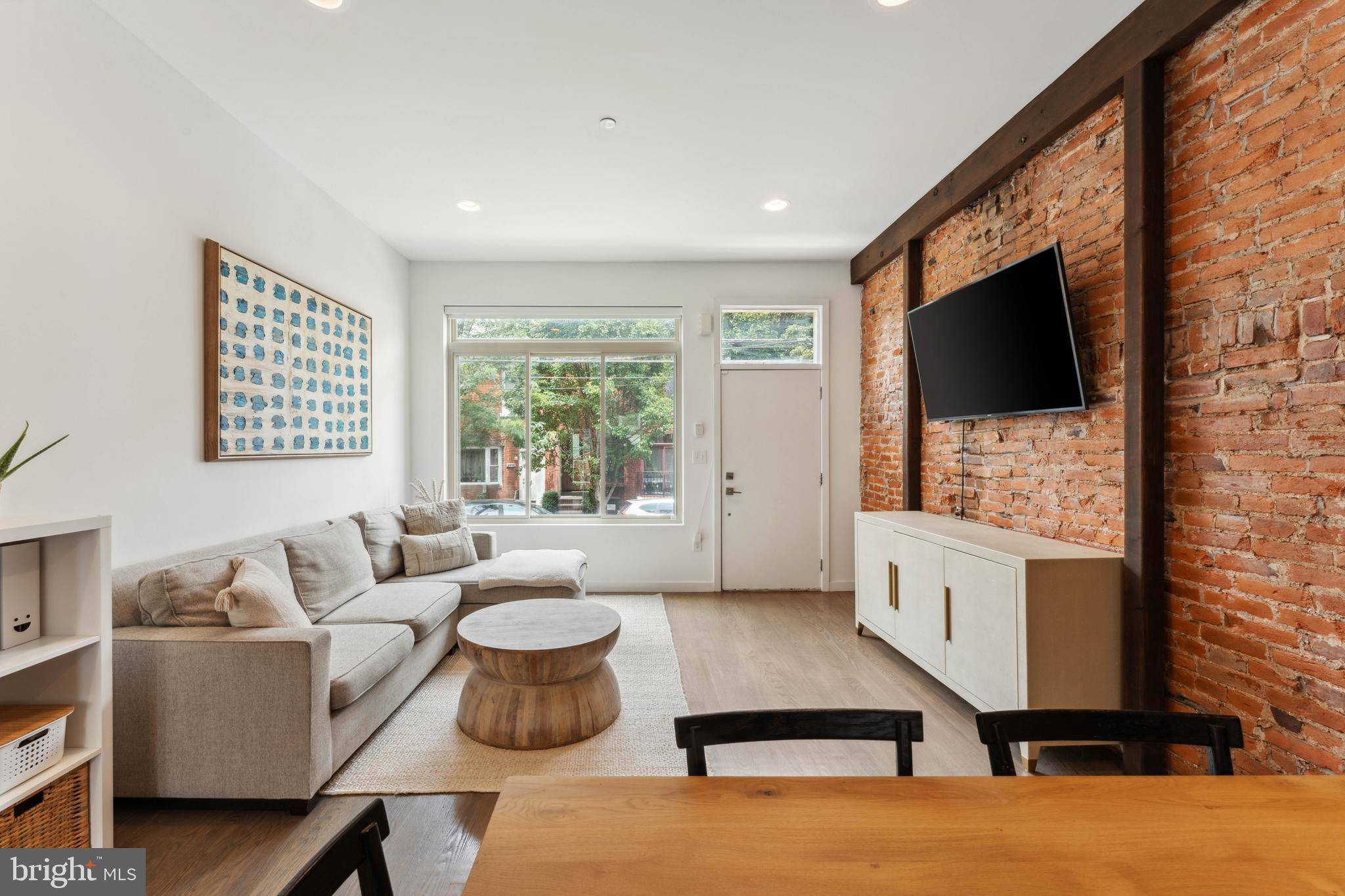 Philadelphia, PA 19146,2228 CARPENTER ST