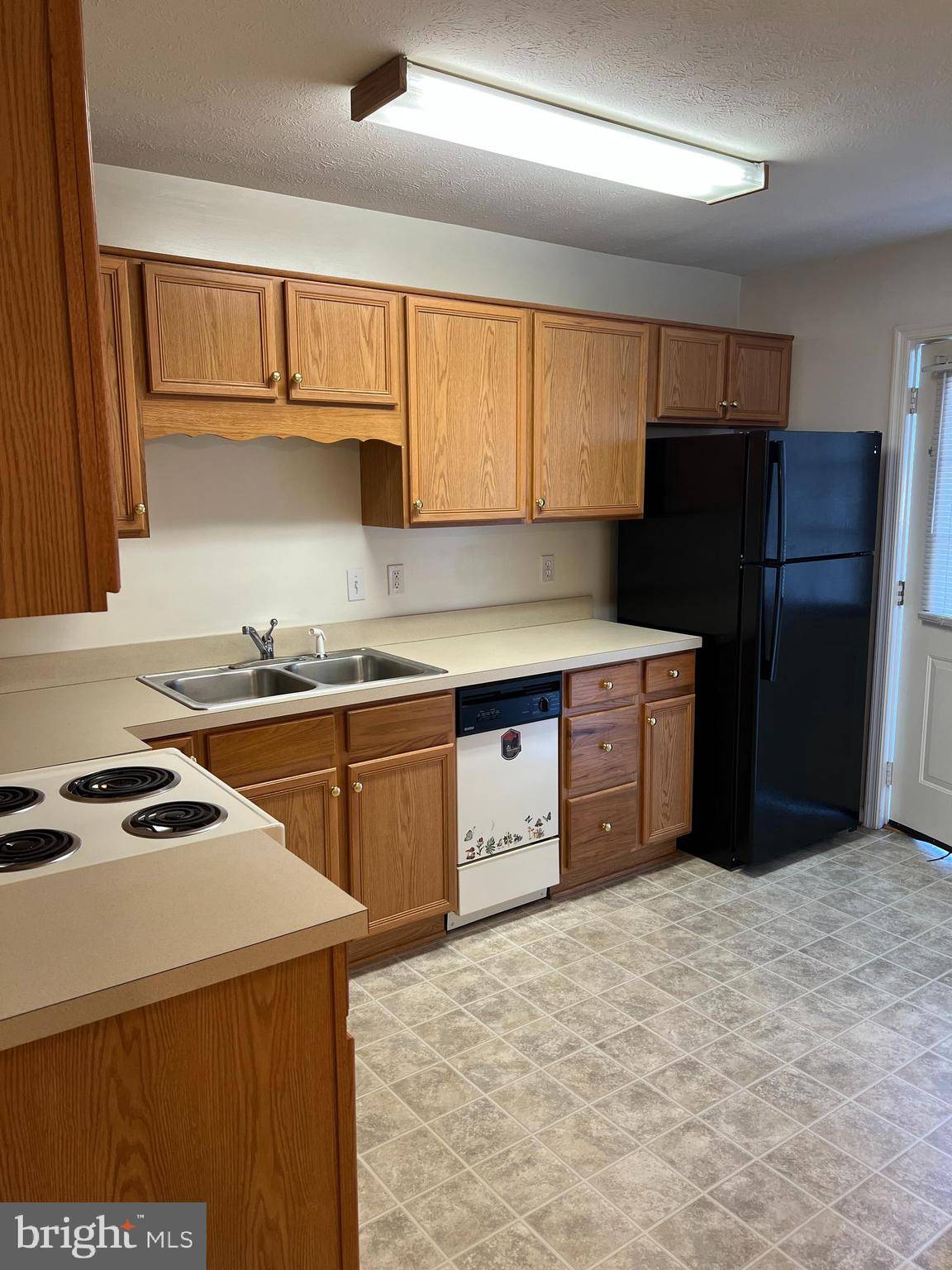 Strasburg, VA 22657,5632 STRASBURG RD #3
