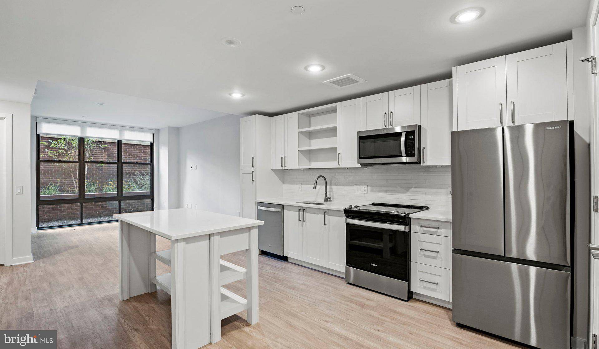 Washington, DC 20016,4000 WISCONSIN AVE NW #1B-4K-182