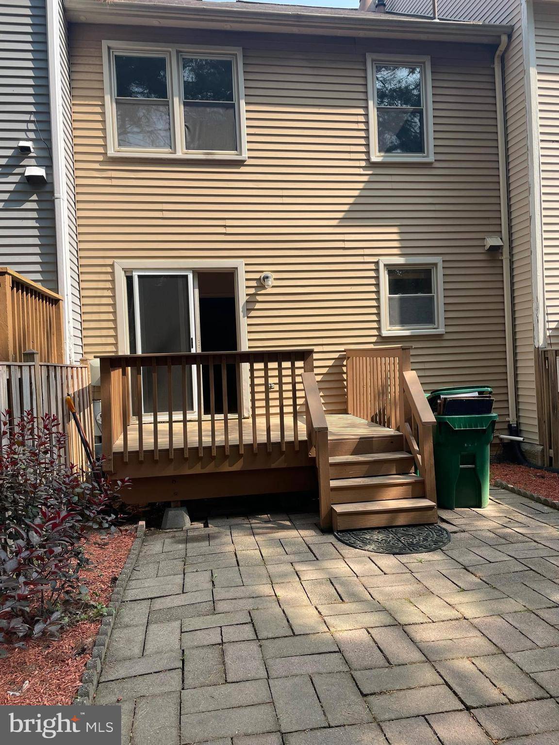 Gaithersburg, MD 20878,857 FLAGLER DR