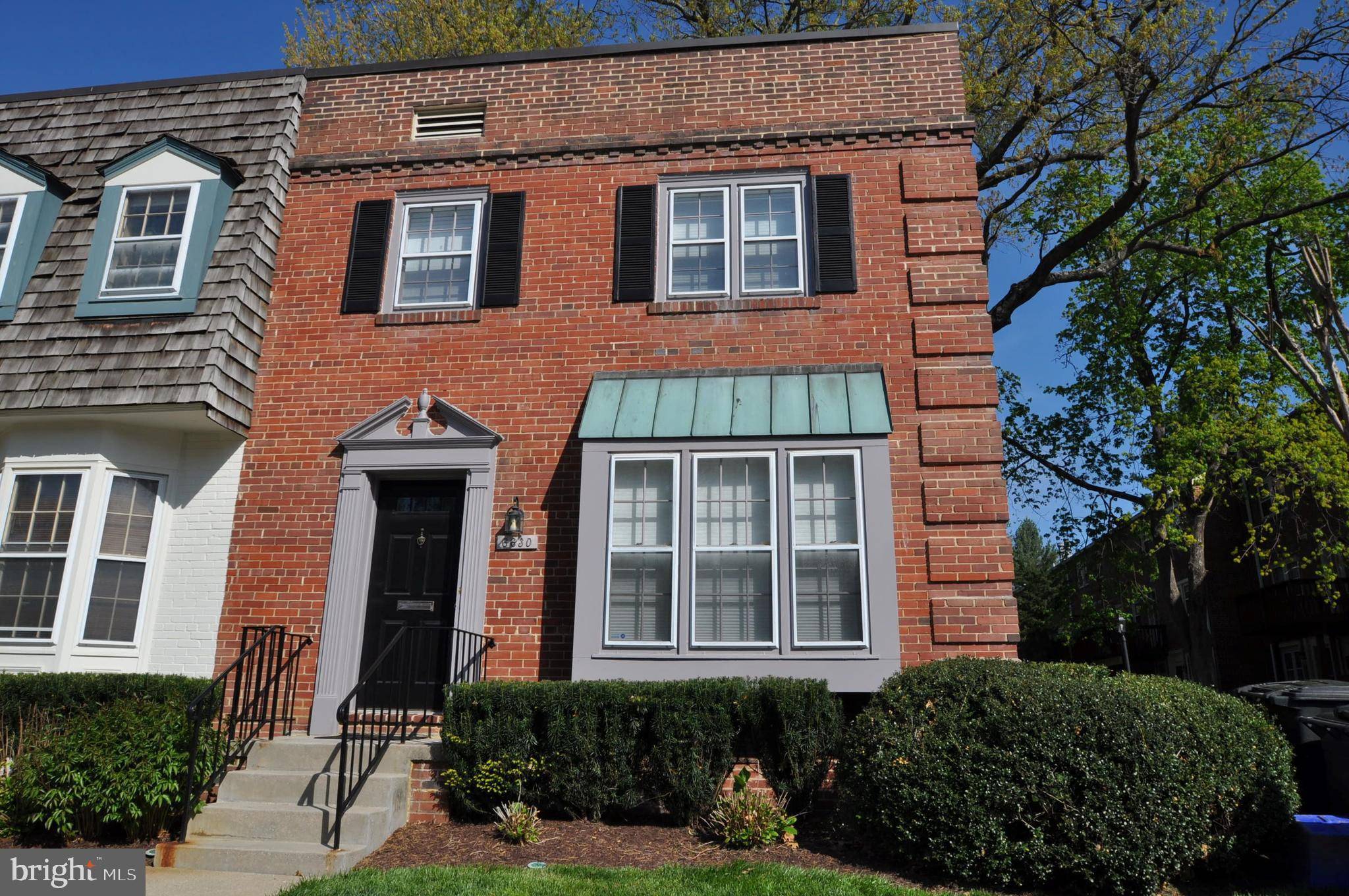 Chevy Chase, MD 20815,6630 HILLANDALE RD #56