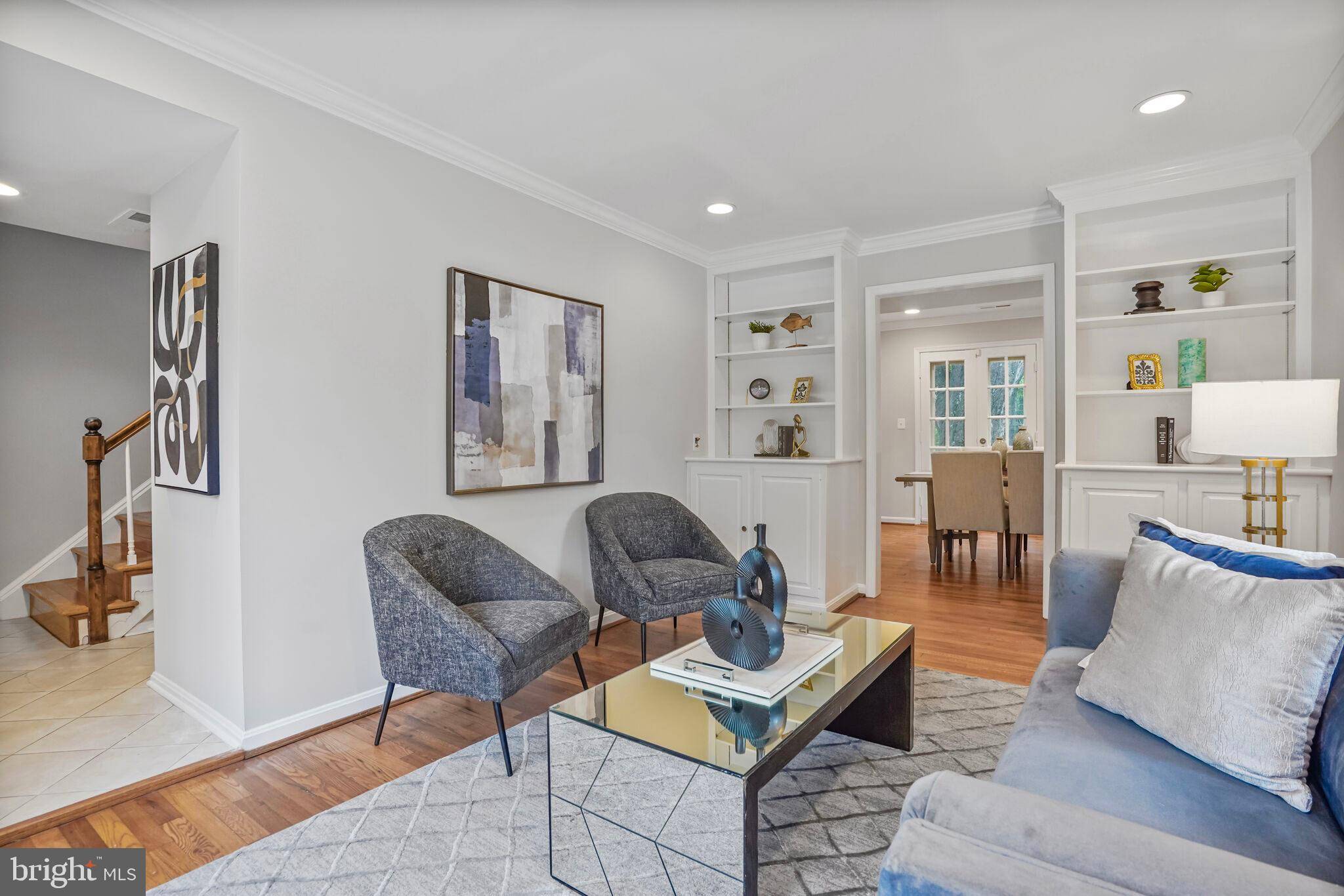 Chevy Chase, MD 20815,6630 HILLANDALE RD #56