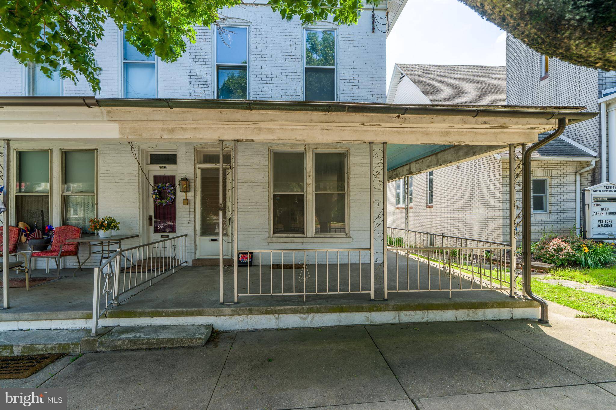 Denver, PA 17517,412 MAIN ST