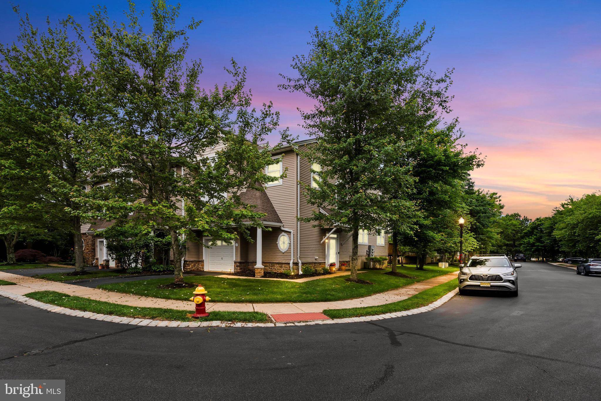Manahawkin, NJ 08050,52 OCEAN BREEZE CT