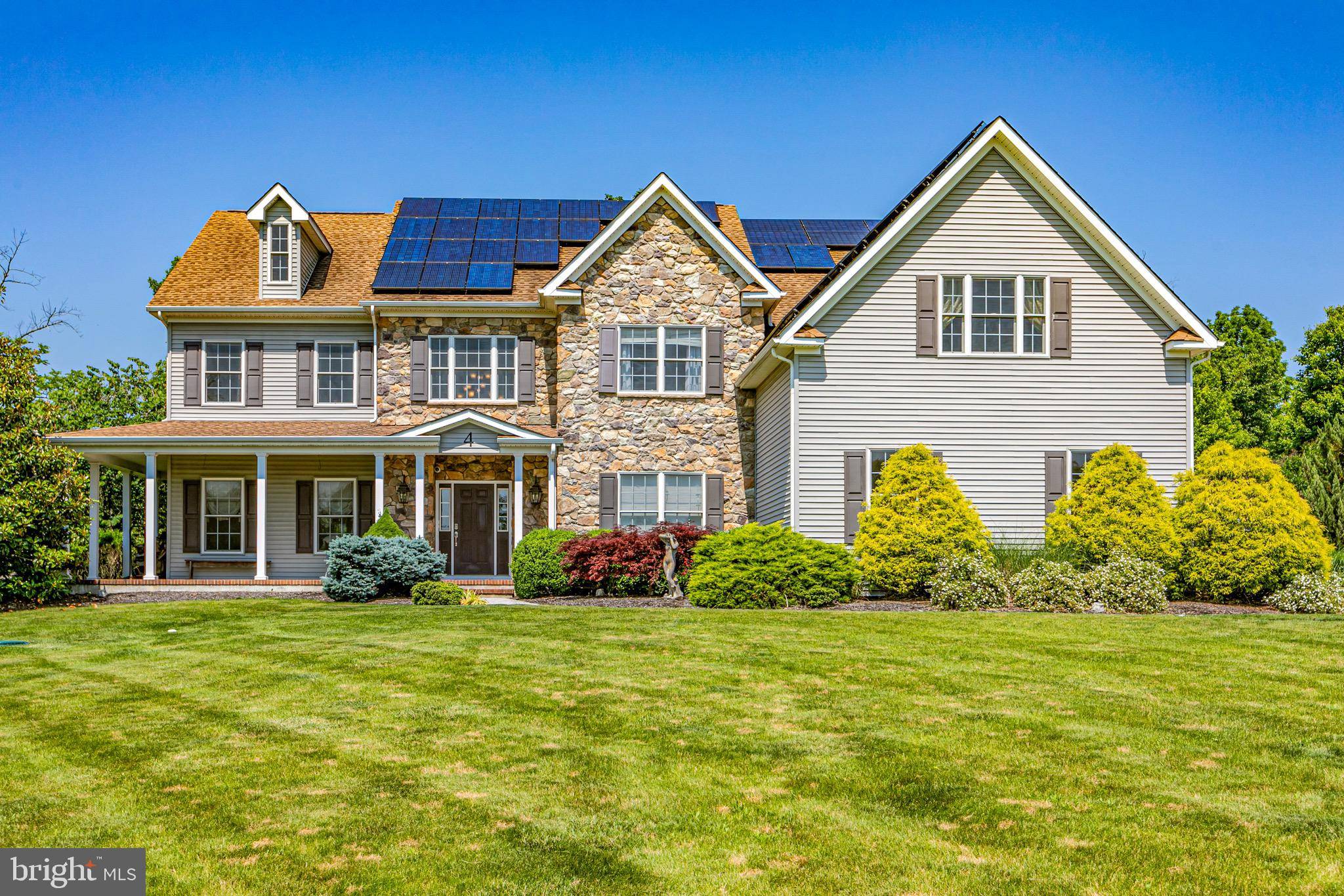 Flemington, NJ 08822,4 WINGOVER FARM CT